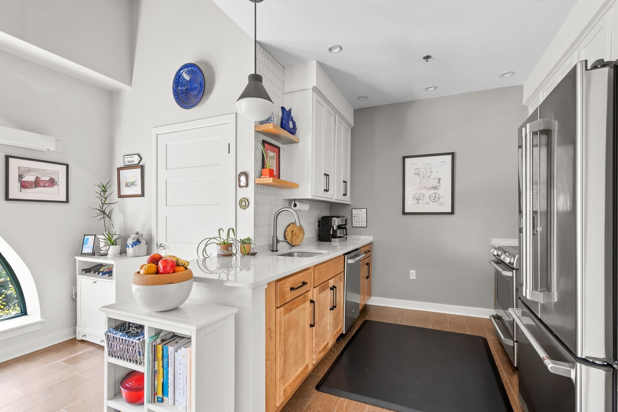 Condominium at 1255 Adams St, Boston MA 02124, Boston, photo 13 of 37