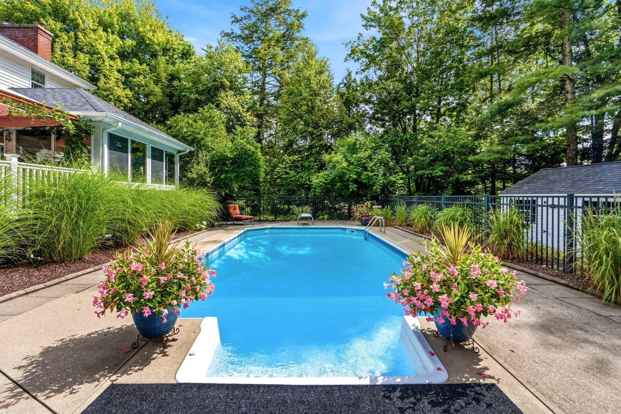 Single Family Residence at 28 Ashley Cir, Easthampton MA 01027, Easthampton, photo 38 of 42