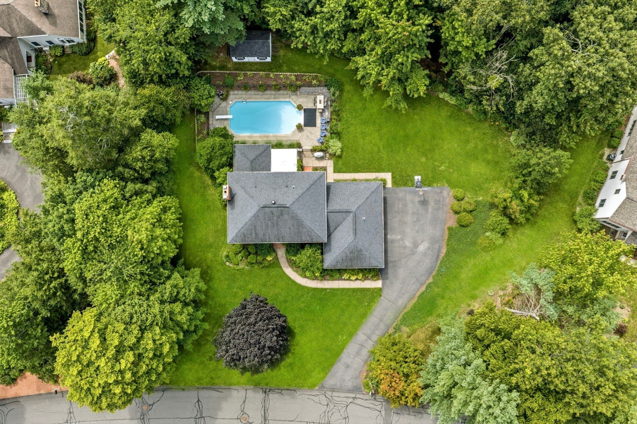 Single Family Residence at 28 Ashley Cir, Easthampton MA 01027, Easthampton, photo 41 of 42