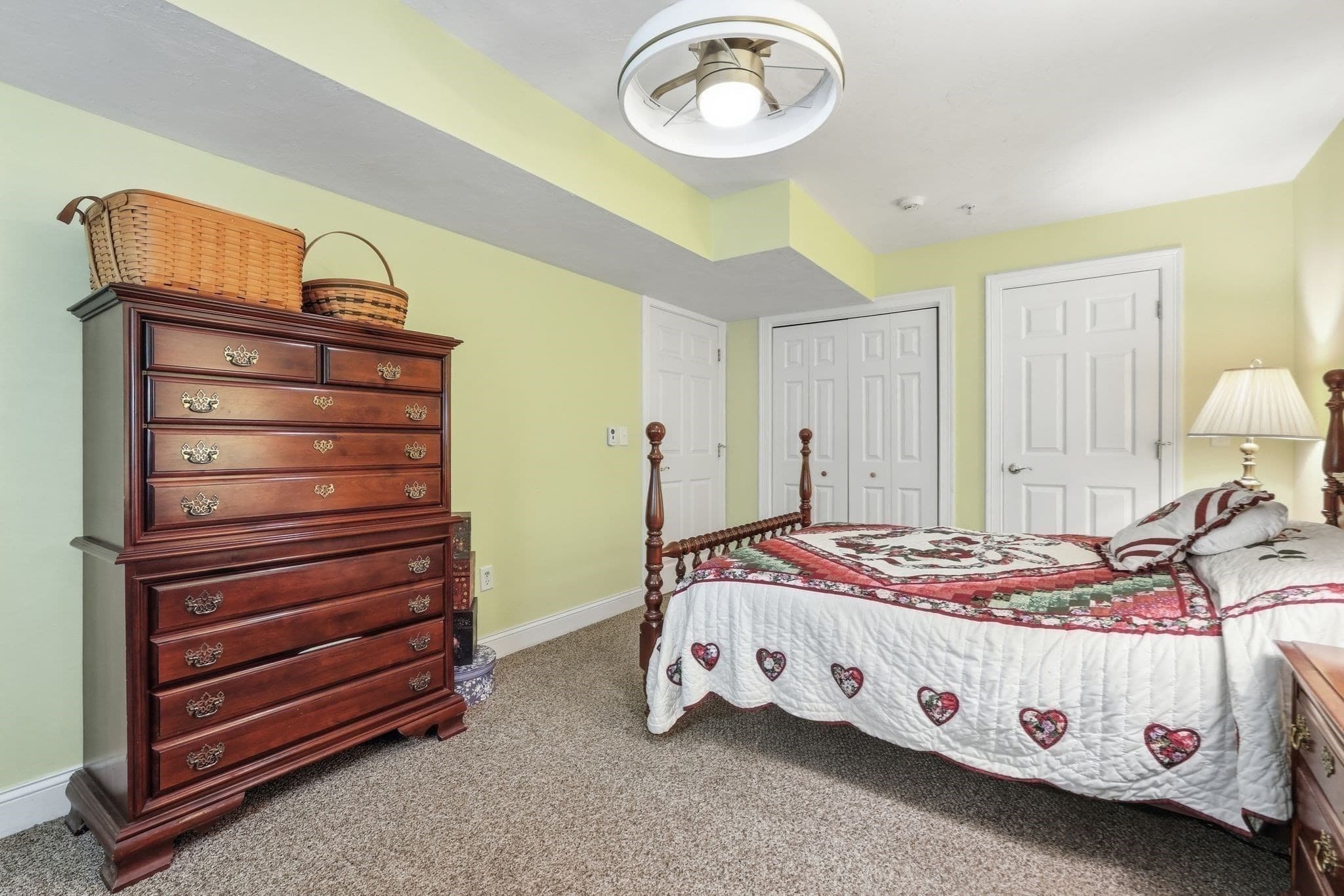 Condominium at 26 Greenleaves Dr # 611, Amherst MA 01002, Amherst, photo 13 of 28