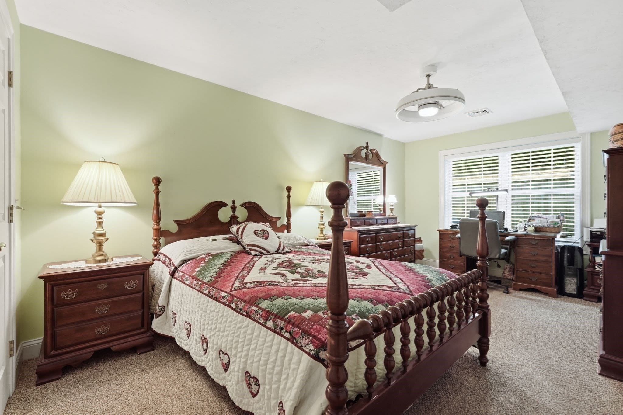 Condominium at 26 Greenleaves Dr # 611, Amherst MA 01002, Amherst, photo 12 of 28