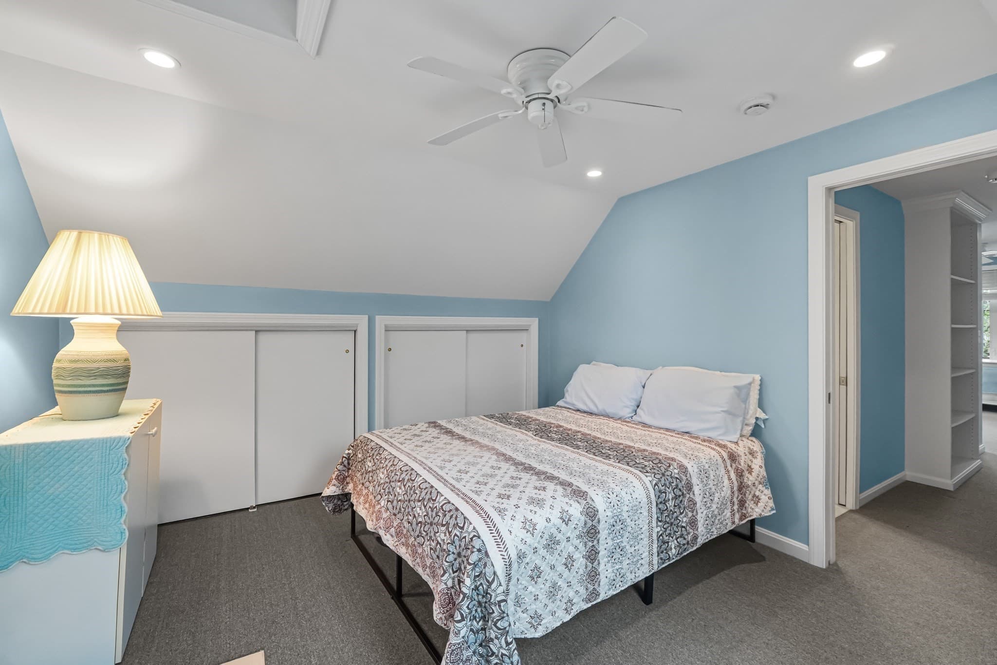 Single Family Residence at 4 Melbourne Dr, Narragansett RI 02882, Narragansett, photo 23 of 31