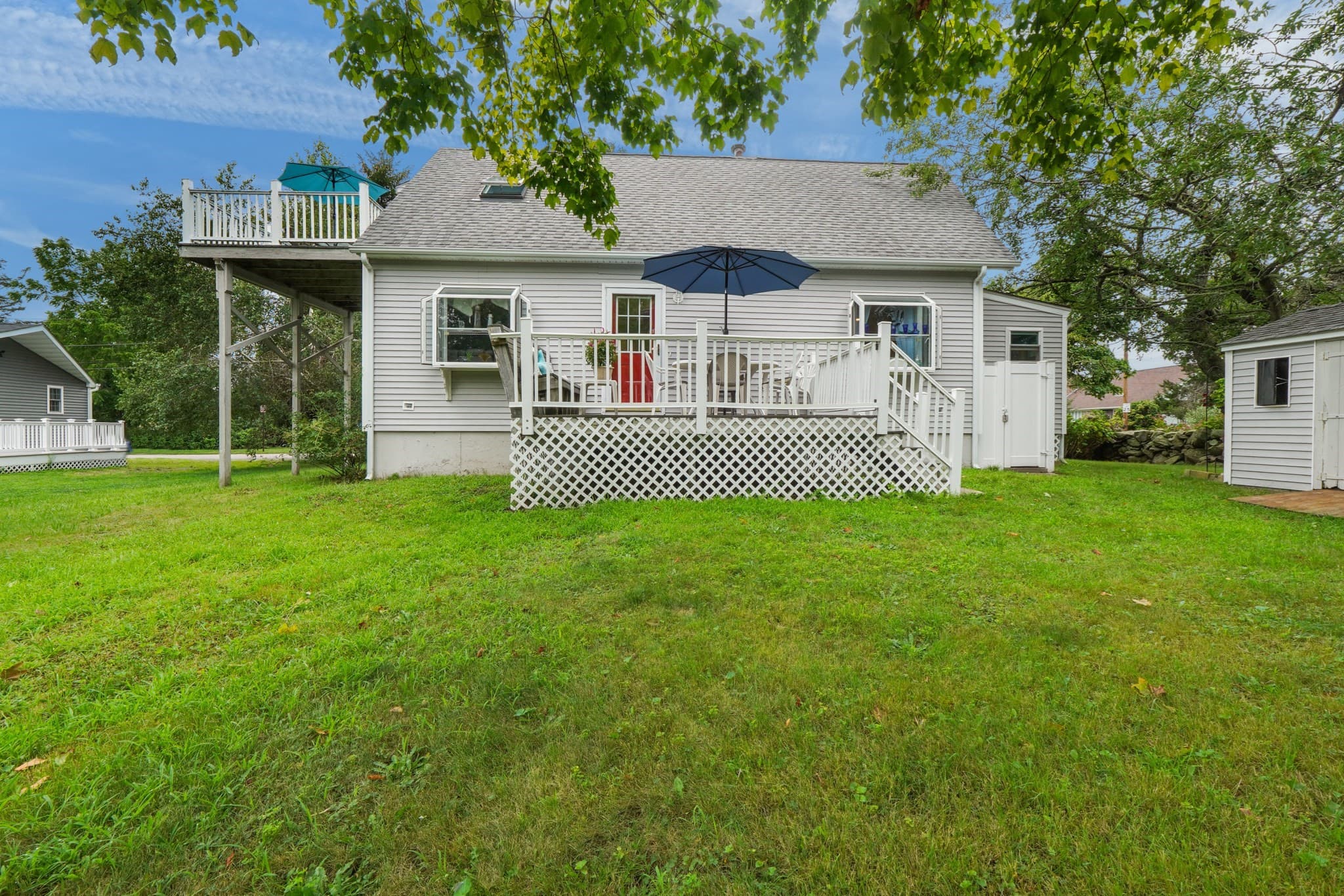 Single Family Residence at 4 Melbourne Dr, Narragansett RI 02882, Narragansett, photo 4 of 31
