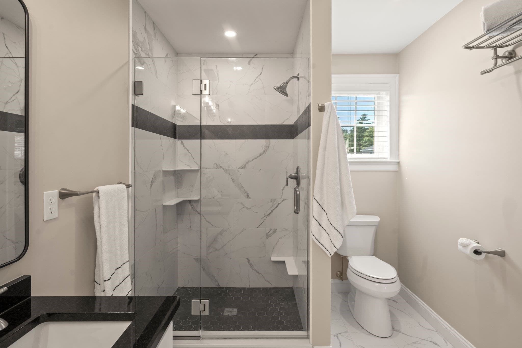 Single Family Residence at 7 Yellow Birch Dr, Plymouth MA 02360, photo 13 of 33