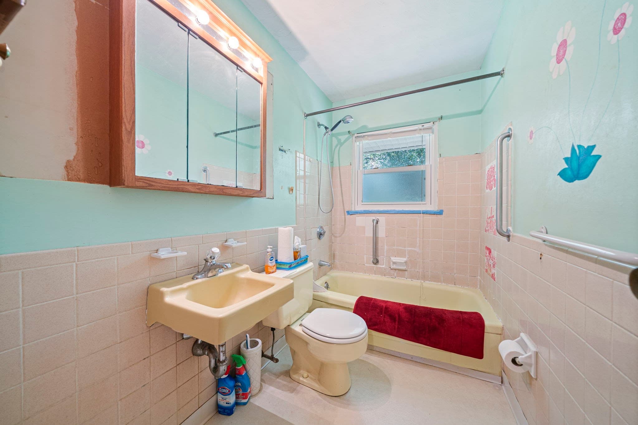 Single Family Residence at 69 Pilgrim Rd, Pembroke MA 02359, Pembroke, photo 16 of 21