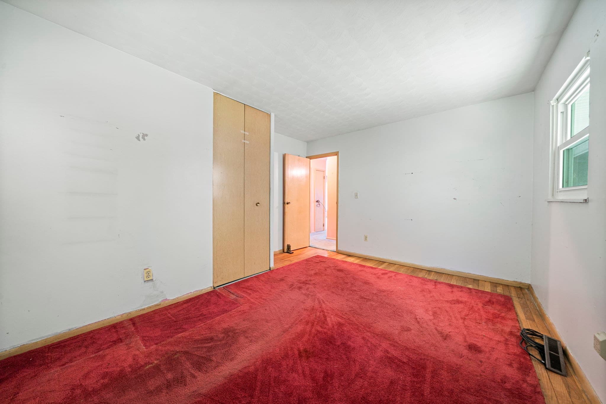 Single Family Residence at 69 Pilgrim Rd, Pembroke MA 02359, Pembroke, photo 15 of 21