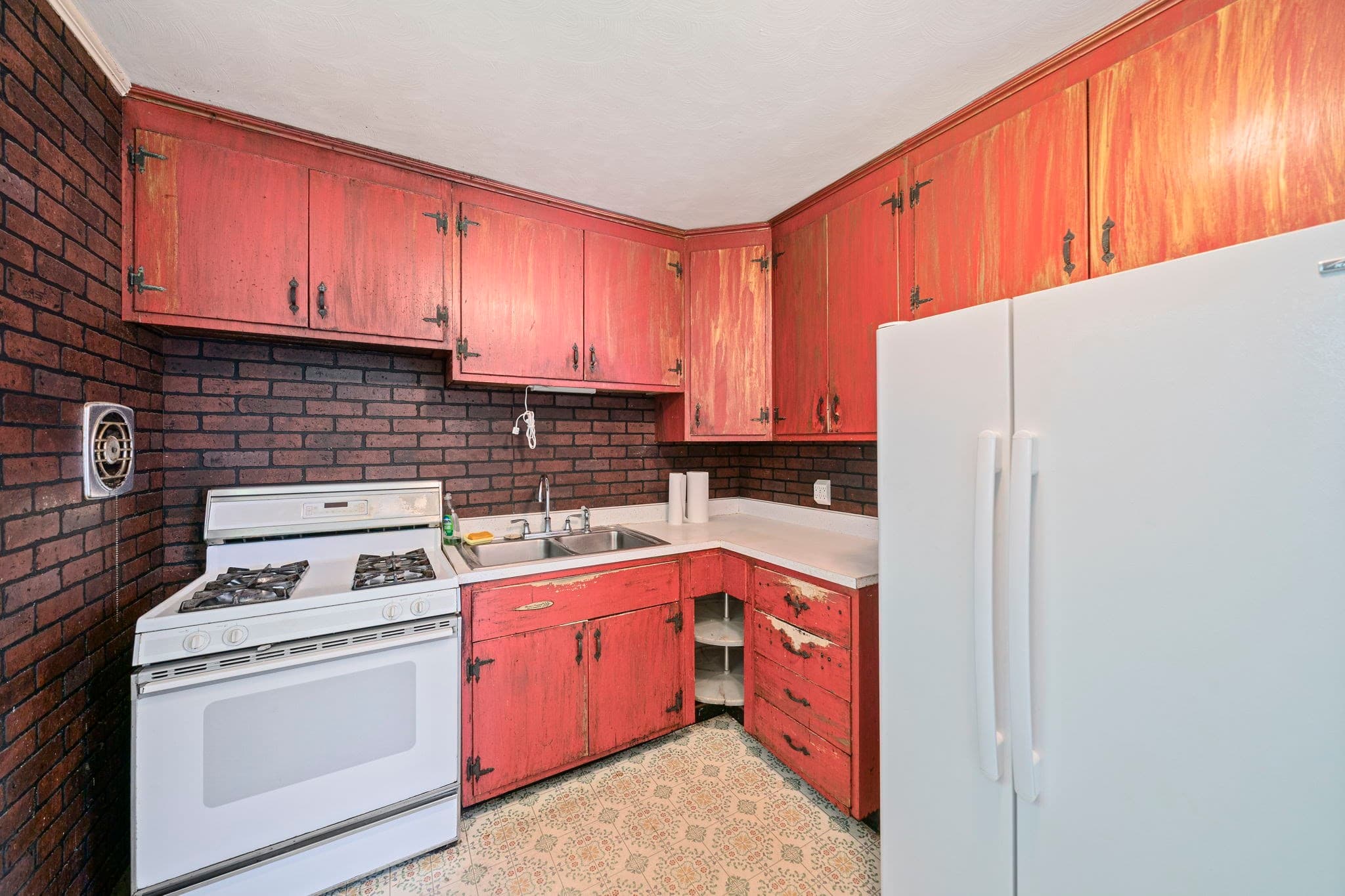 Single Family Residence at 69 Pilgrim Rd, Pembroke MA 02359, Pembroke, photo 8 of 21