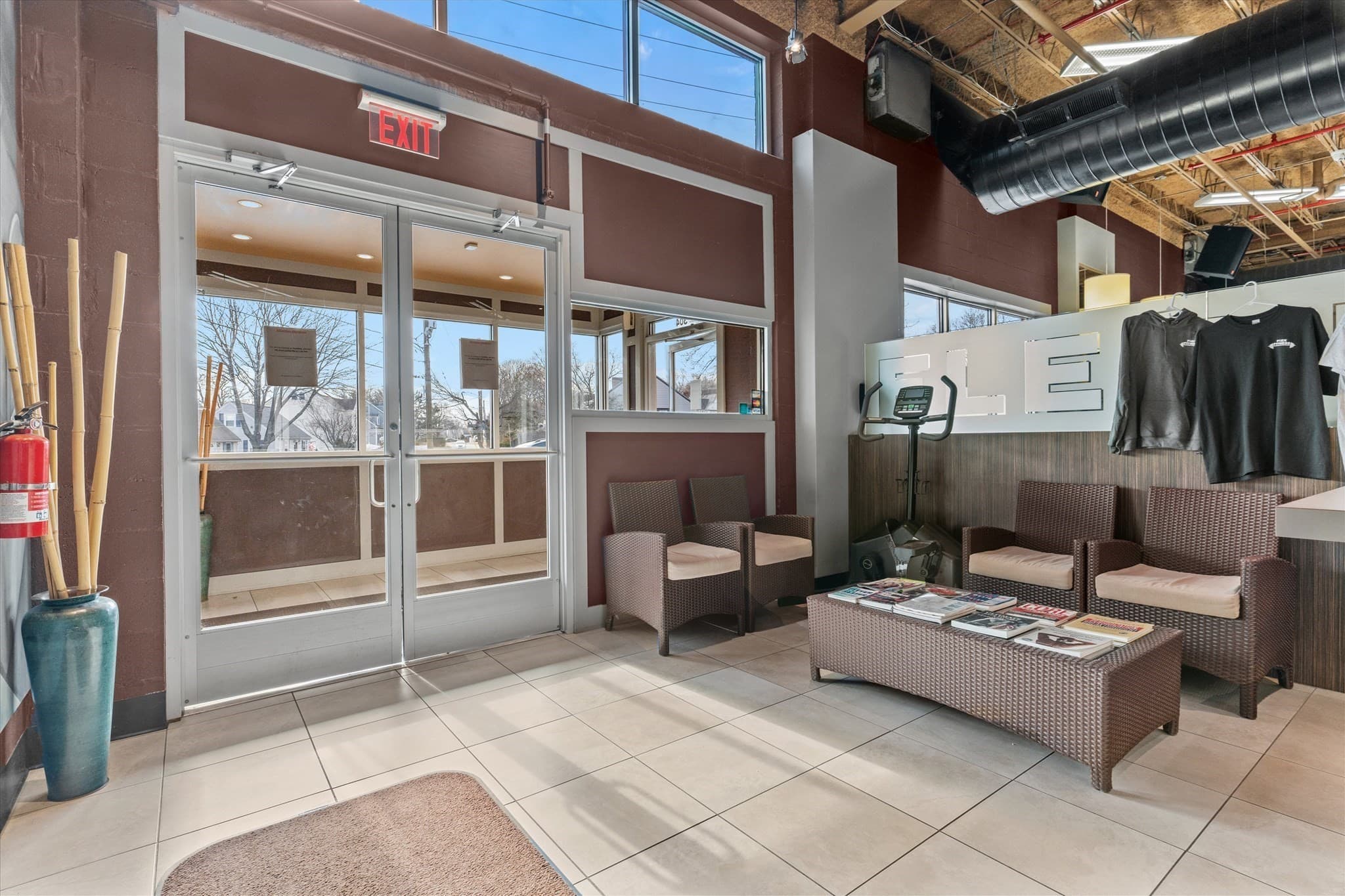 Business Opportunity at 304R Lincoln Ave., Saugus MA 01960, Saugus, photo 2 of 41