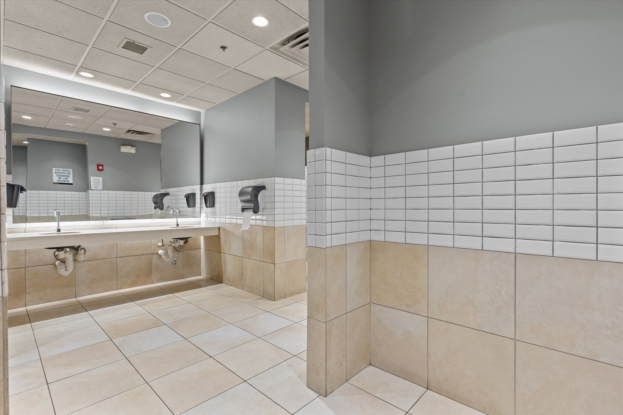 Business Opportunity at 304R Lincoln Ave., Saugus MA 01960, Saugus, photo 34 of 41