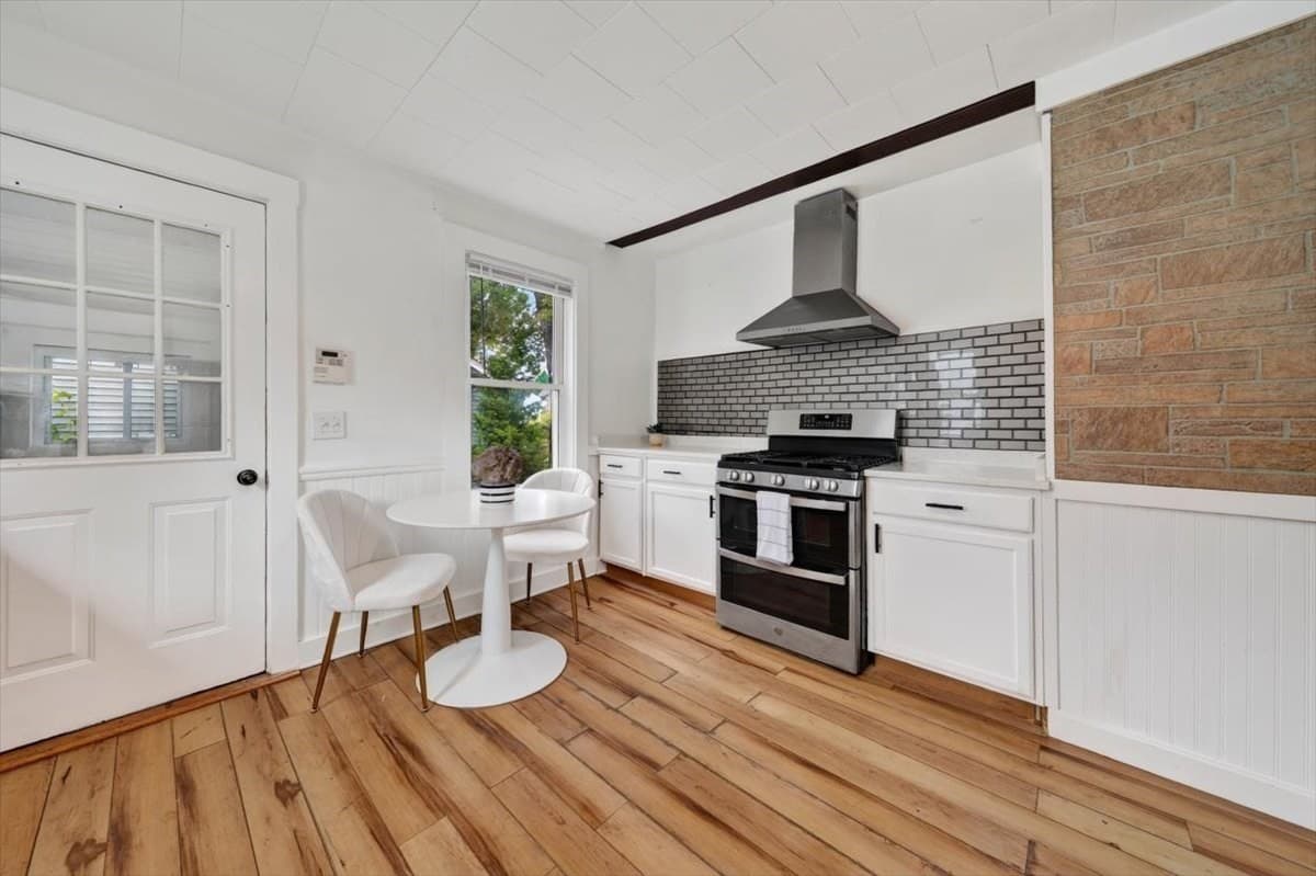 Single Family Residence at 3 Thomas Street, Kingston MA 02364, Kingston, photo 6 of 32