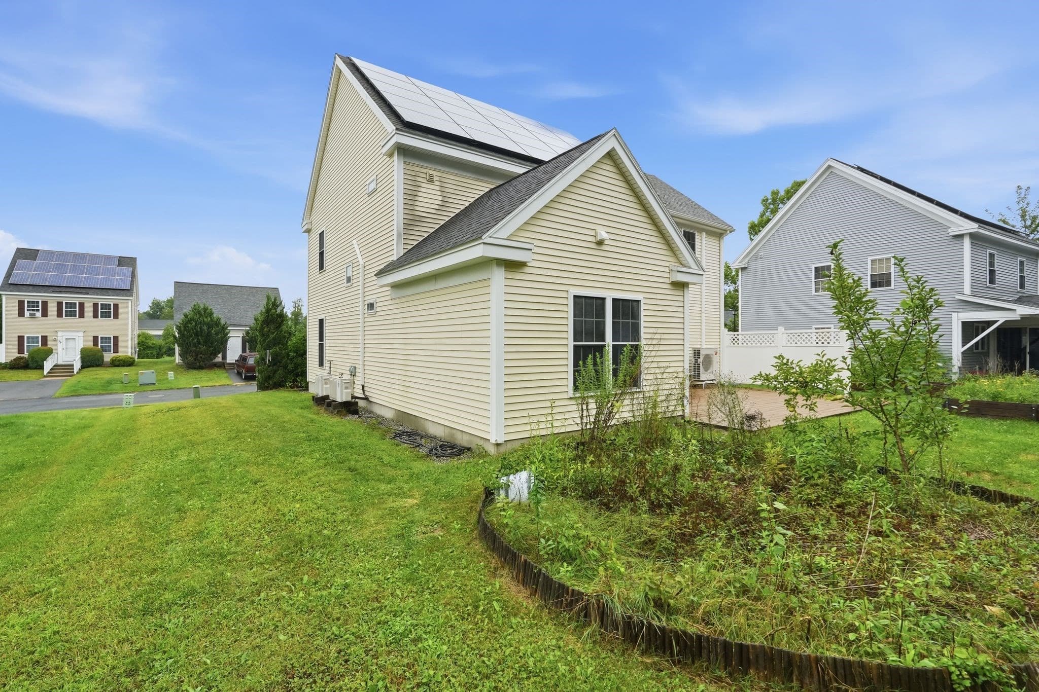 Single Family Residence at 36 Treehouse Cir, Easthampton MA 01027, Easthampton, photo 35 of 39