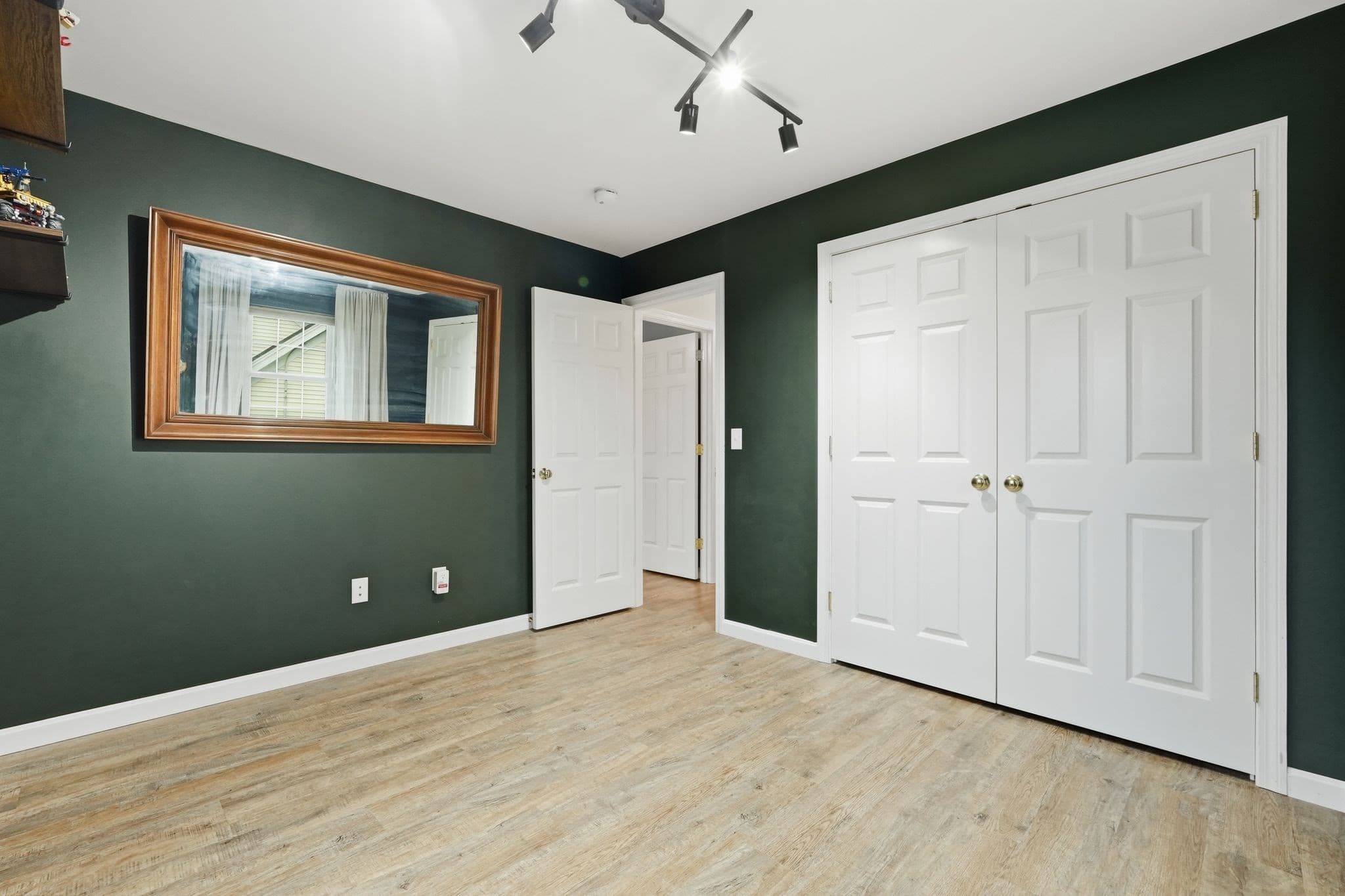 Single Family Residence at 36 Treehouse Cir, Easthampton MA 01027, Easthampton, photo 21 of 39