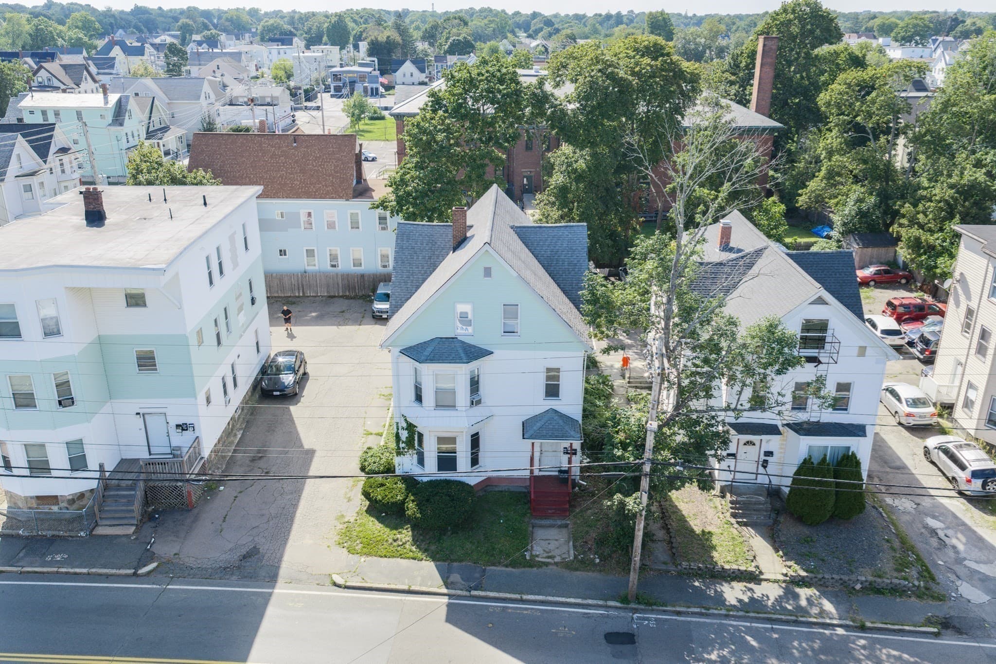 3 Family at 557 Montello St, Brockton MA 02301, Brockton, photo 22 of 36