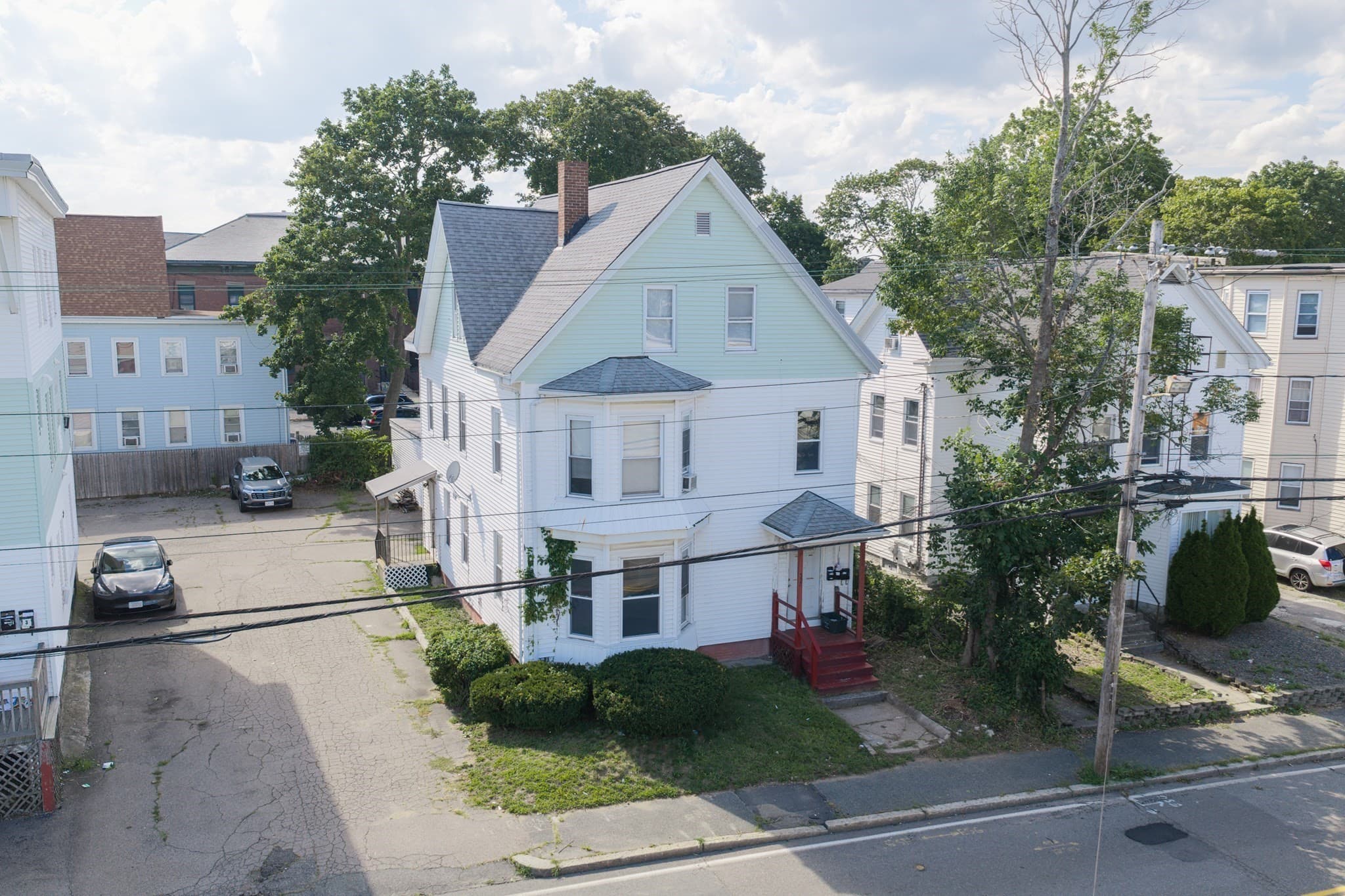 557 Montello St, Brockton MA 02301