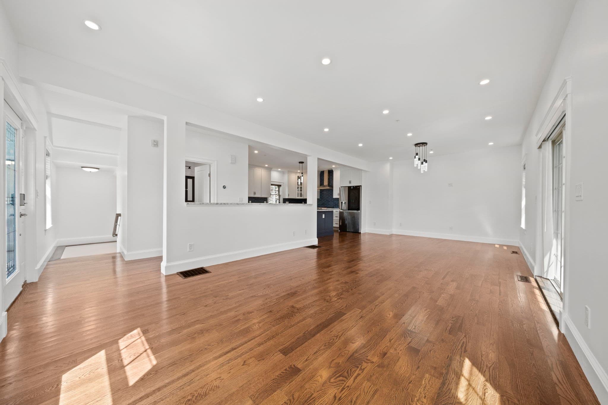 Condominium at 248 Presidents Ln # 6, Quincy MA 02169, Quincy, photo 13 of 40
