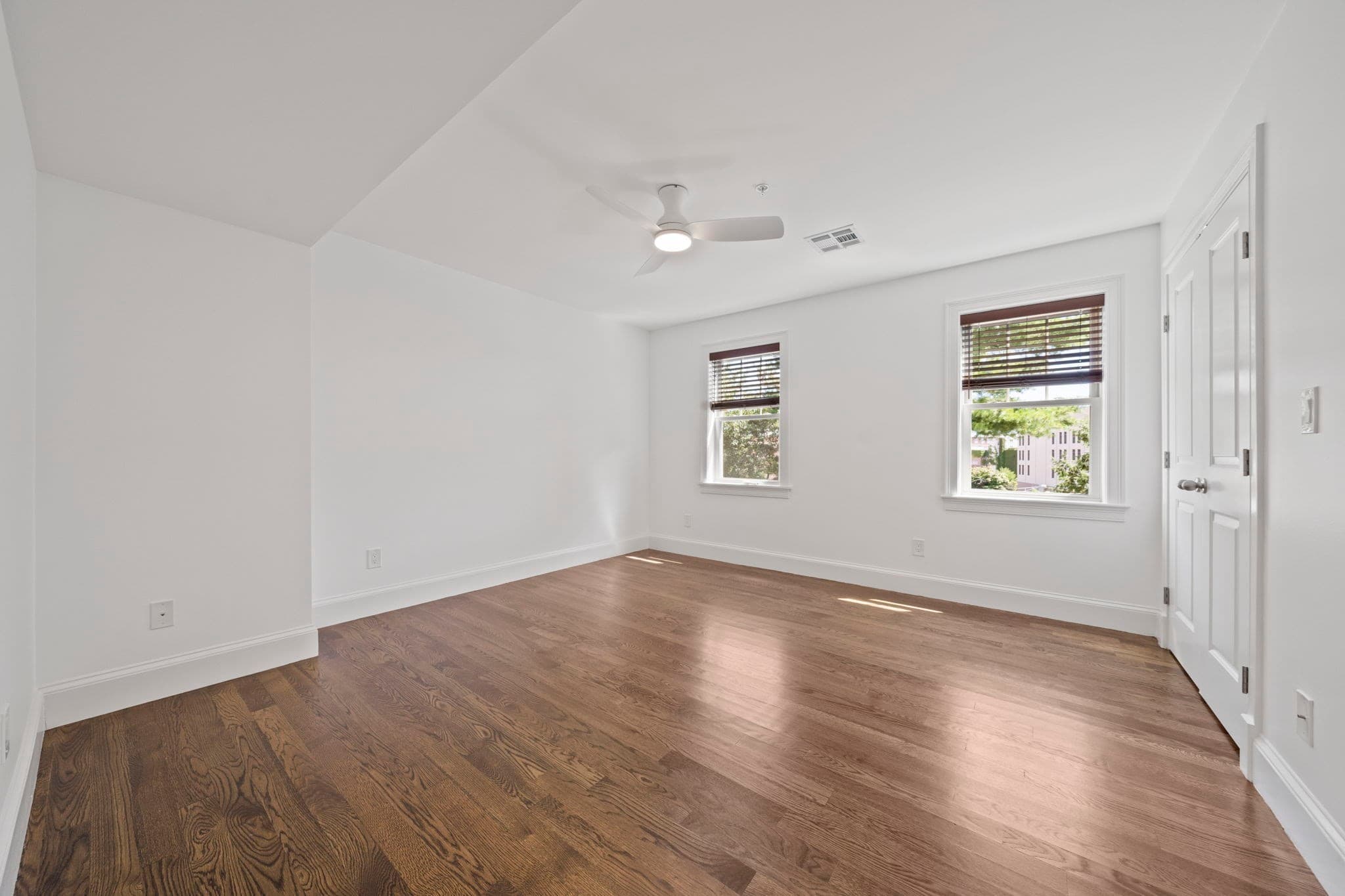 Condominium at 248 Presidents Ln # 6, Quincy MA 02169, Quincy, photo 17 of 40