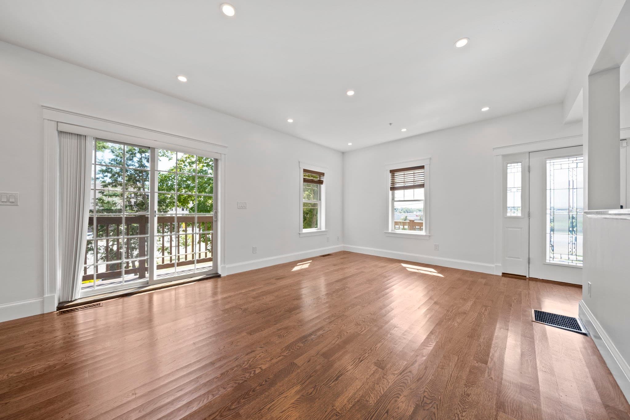 Condominium at 248 Presidents Ln # 6, Quincy MA 02169, Quincy, photo 11 of 40