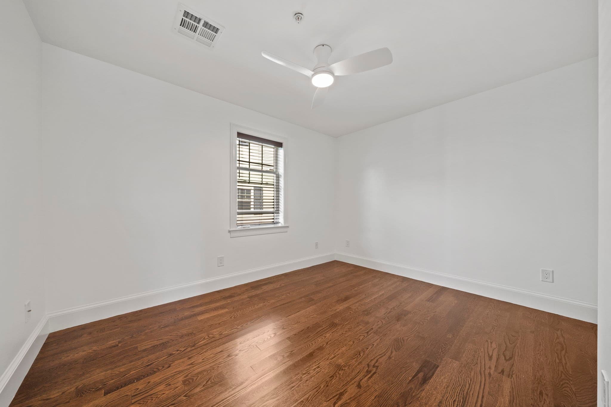 Condominium at 248 Presidents Ln # 6, Quincy MA 02169, Quincy, photo 19 of 40