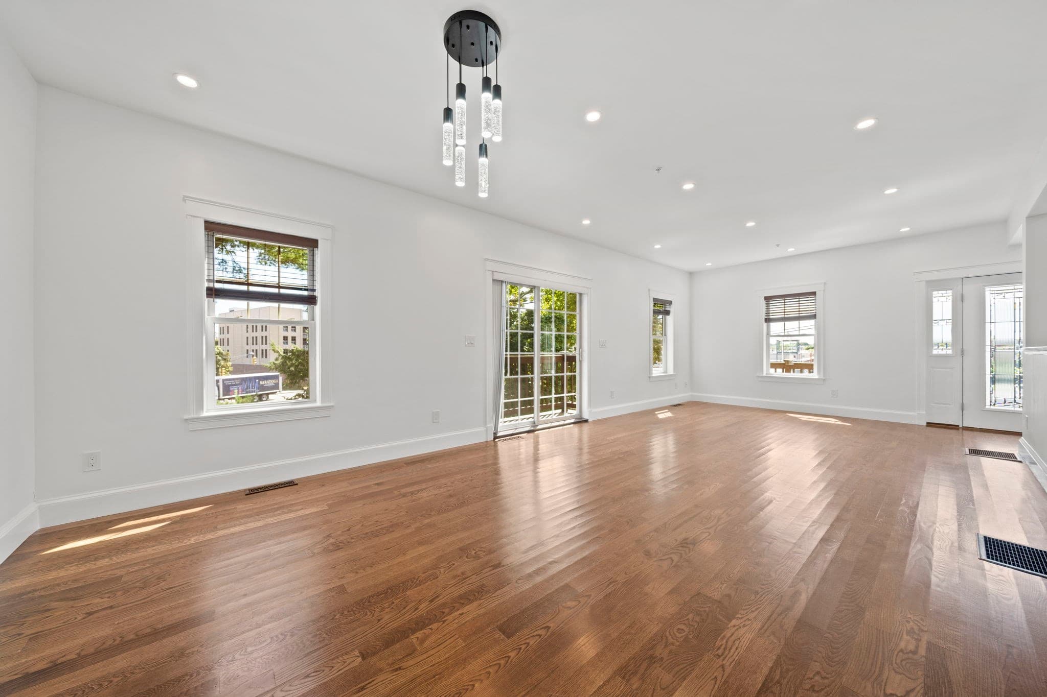 Condominium at 248 Presidents Ln # 6, Quincy MA 02169, Quincy, photo 8 of 40