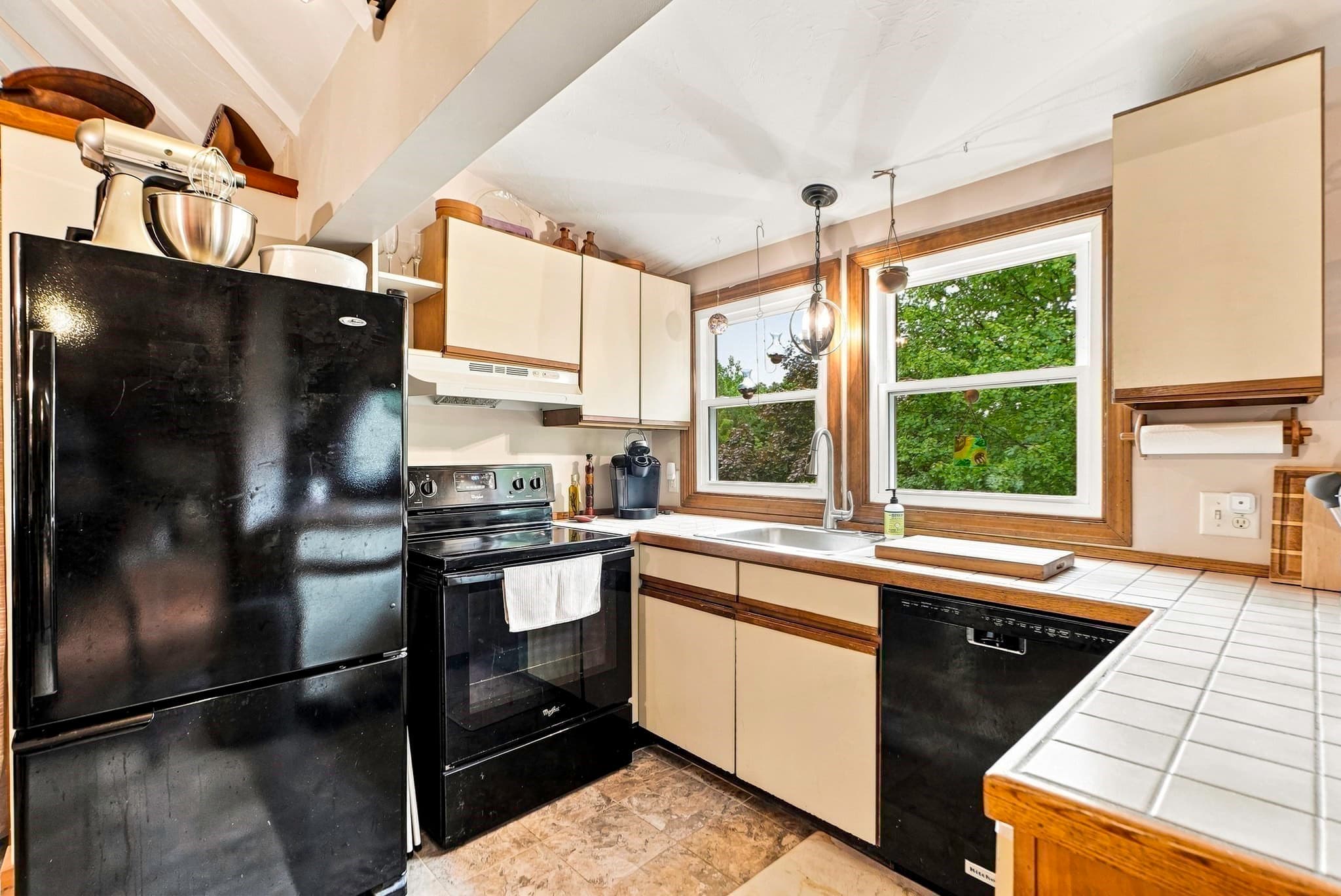 2 Family - 2 Units Side by Side at 32 Carroll Street, Milford MA 01757, Milford, photo 24 of 32