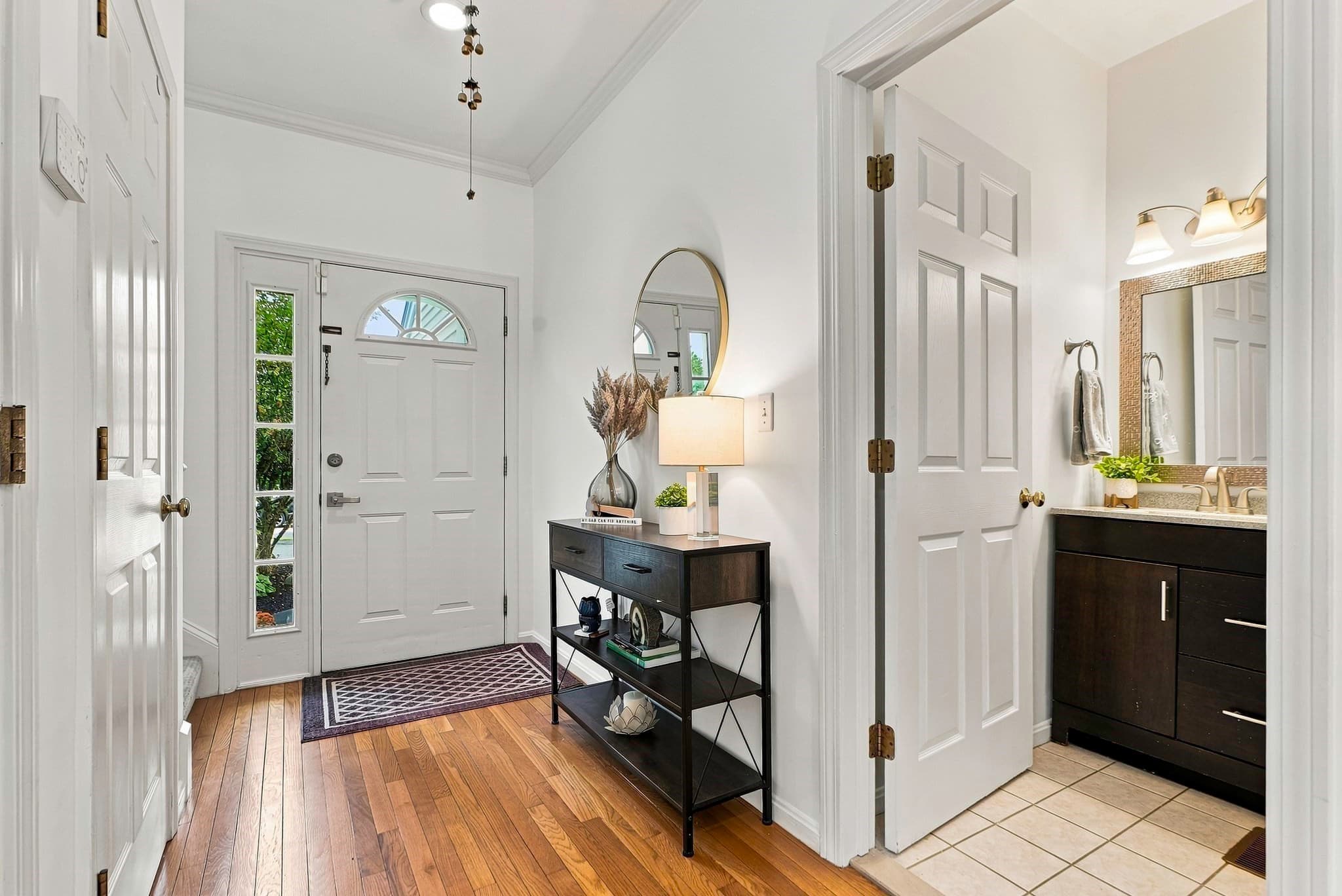 Condominium at 6 Tern Dr # 6, Shrewsbury MA 01545, photo 5 of 42