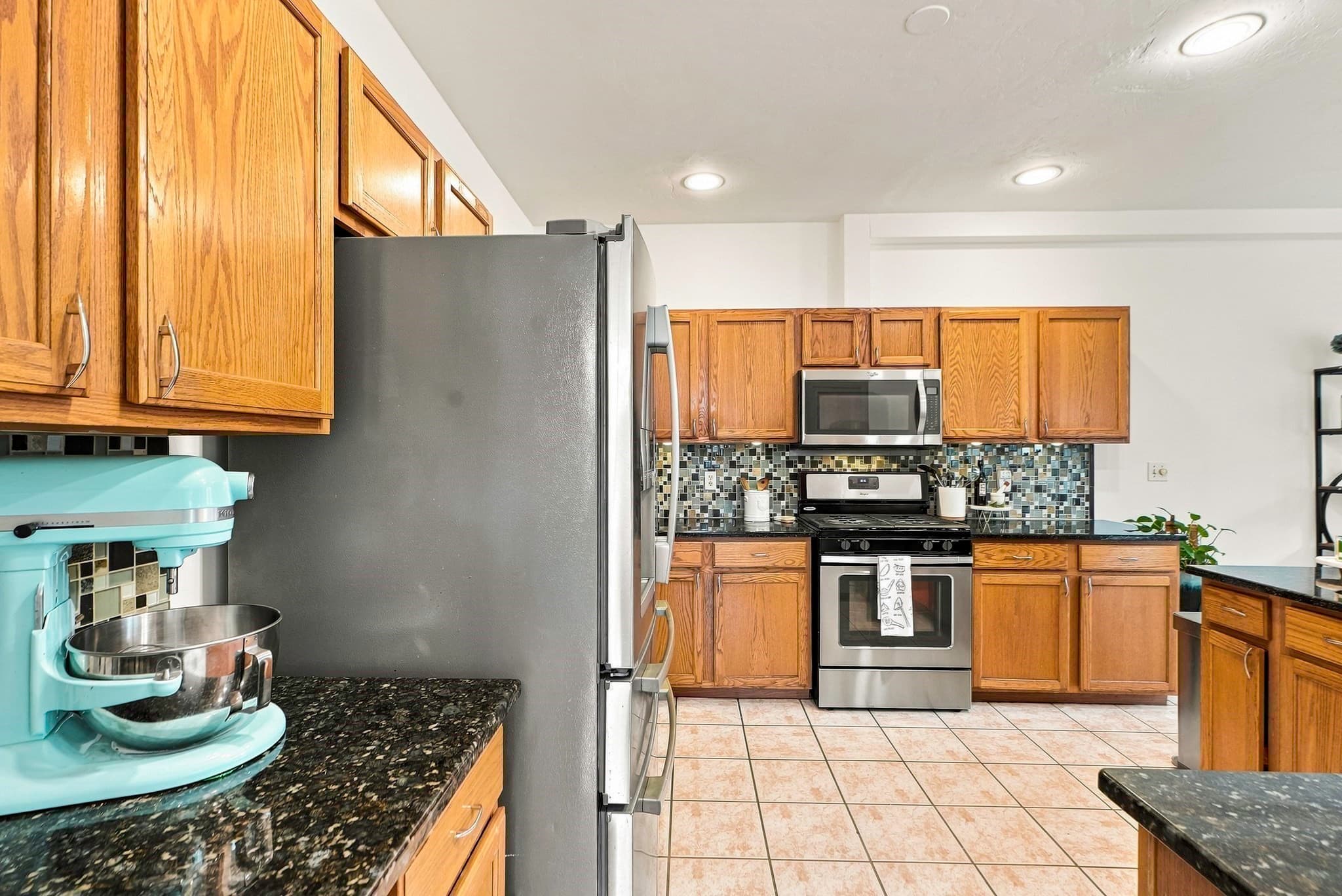 Condominium at 6 Tern Dr # 6, Shrewsbury MA 01545, photo 15 of 42