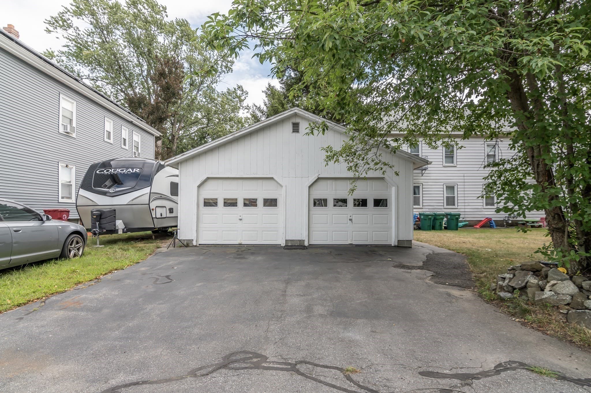 3 Family at 277 Cumberland Rd, Lowell MA 01850, Lowell, photo 4 of 41
