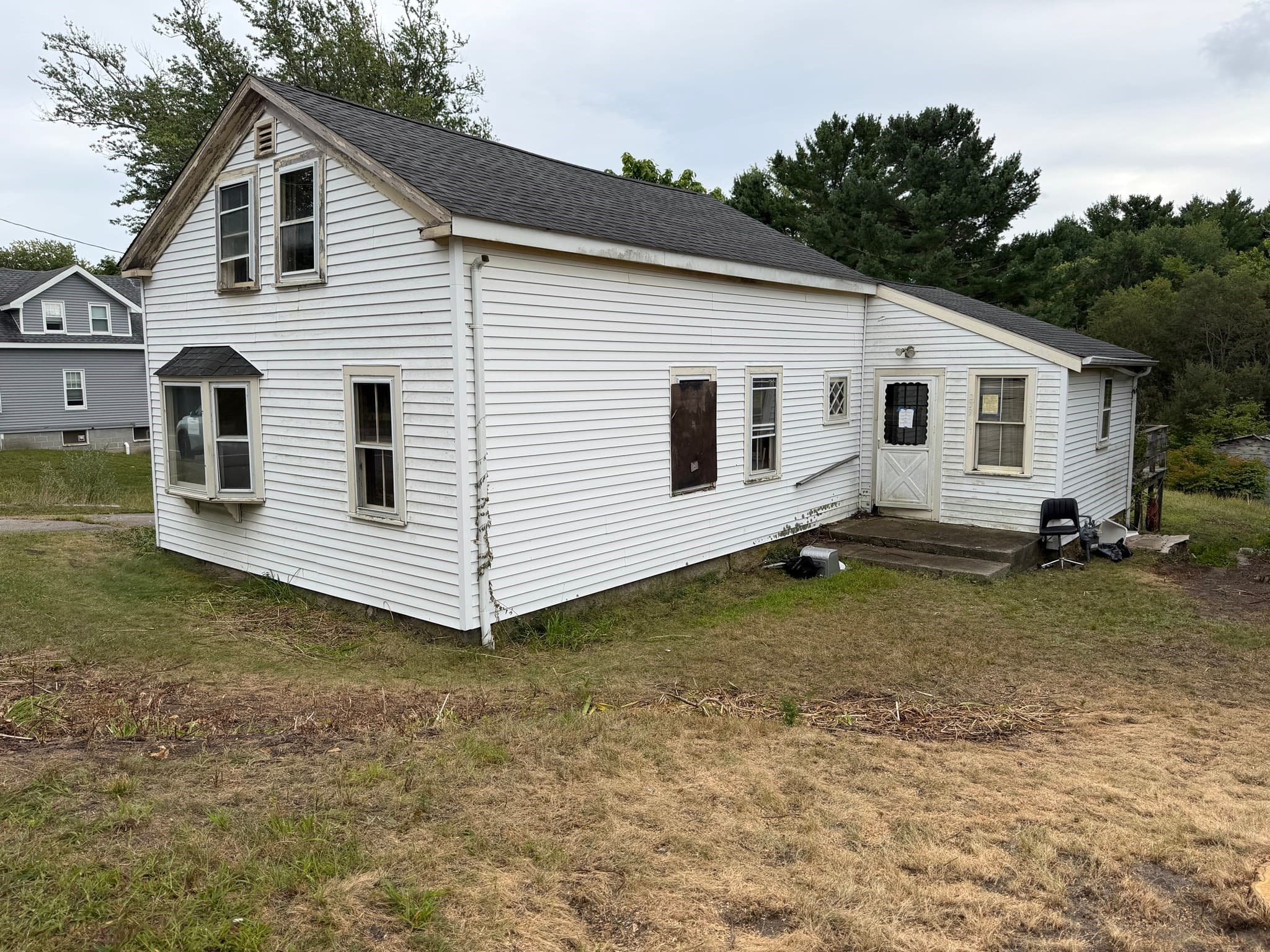 239 Sandwich Rd, Wareham MA 02571