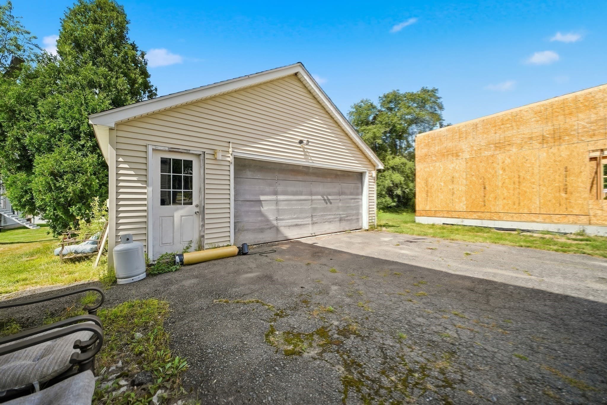 Multi Family at 216 Monument, Haverhill MA 01832, Haverhill, photo 35 of 41