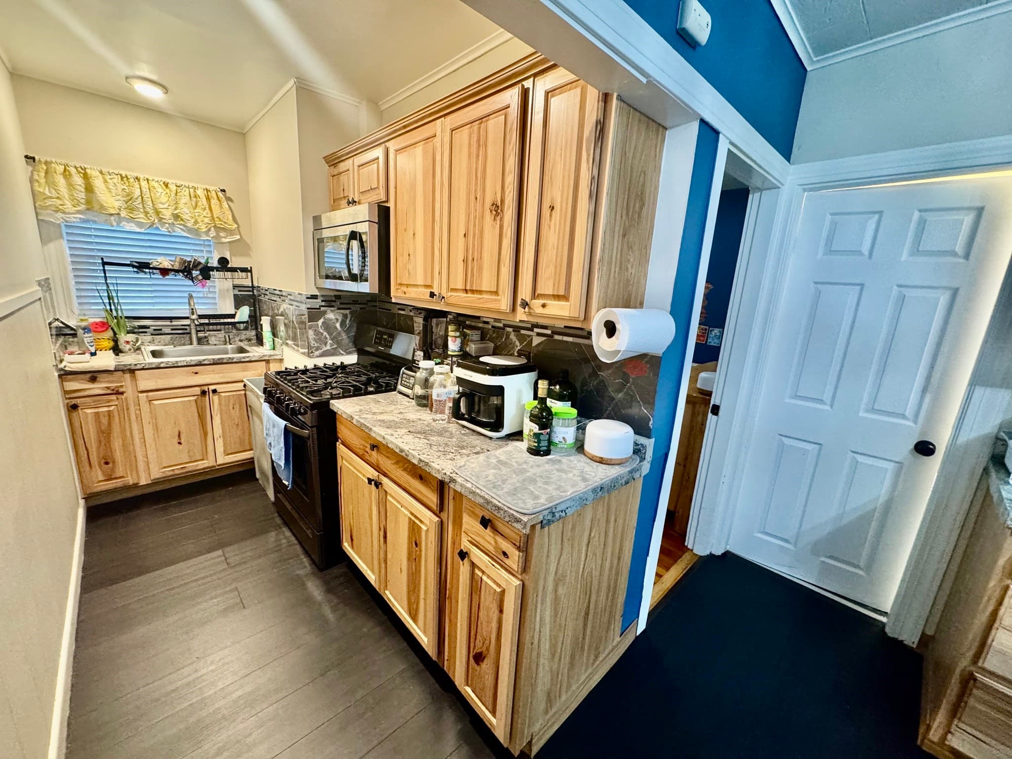 Multi Family at 57-59 Bennington St, Lawrence MA 01841, Lawrence, photo 6 of 15