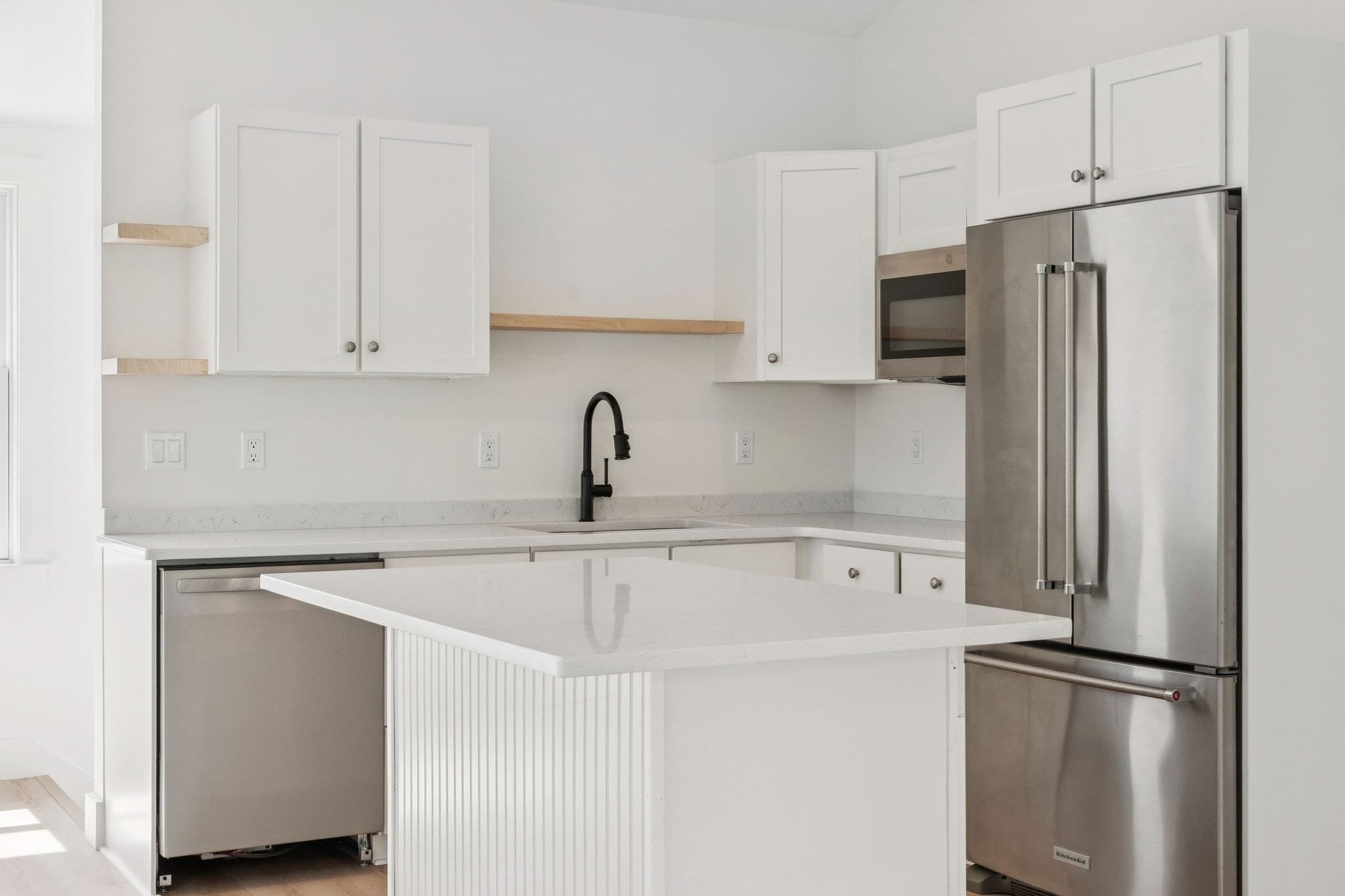 Single Family Residence at 80 Seacoast Shores Blvd, Falmouth MA 02536, Falmouth, photo 8 of 40