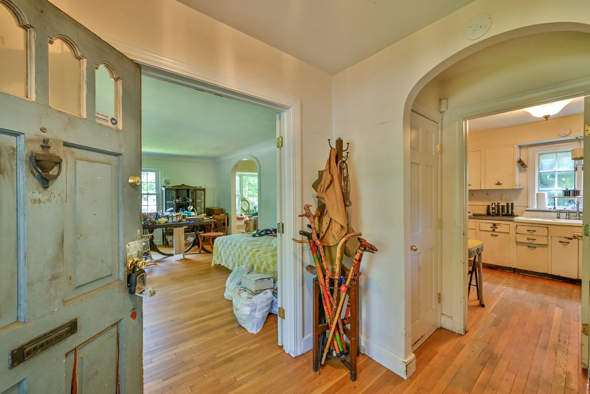 Single Family Residence at 1278 Pleasant St, Worcester MA 01602, Worcester, photo 6 of 27