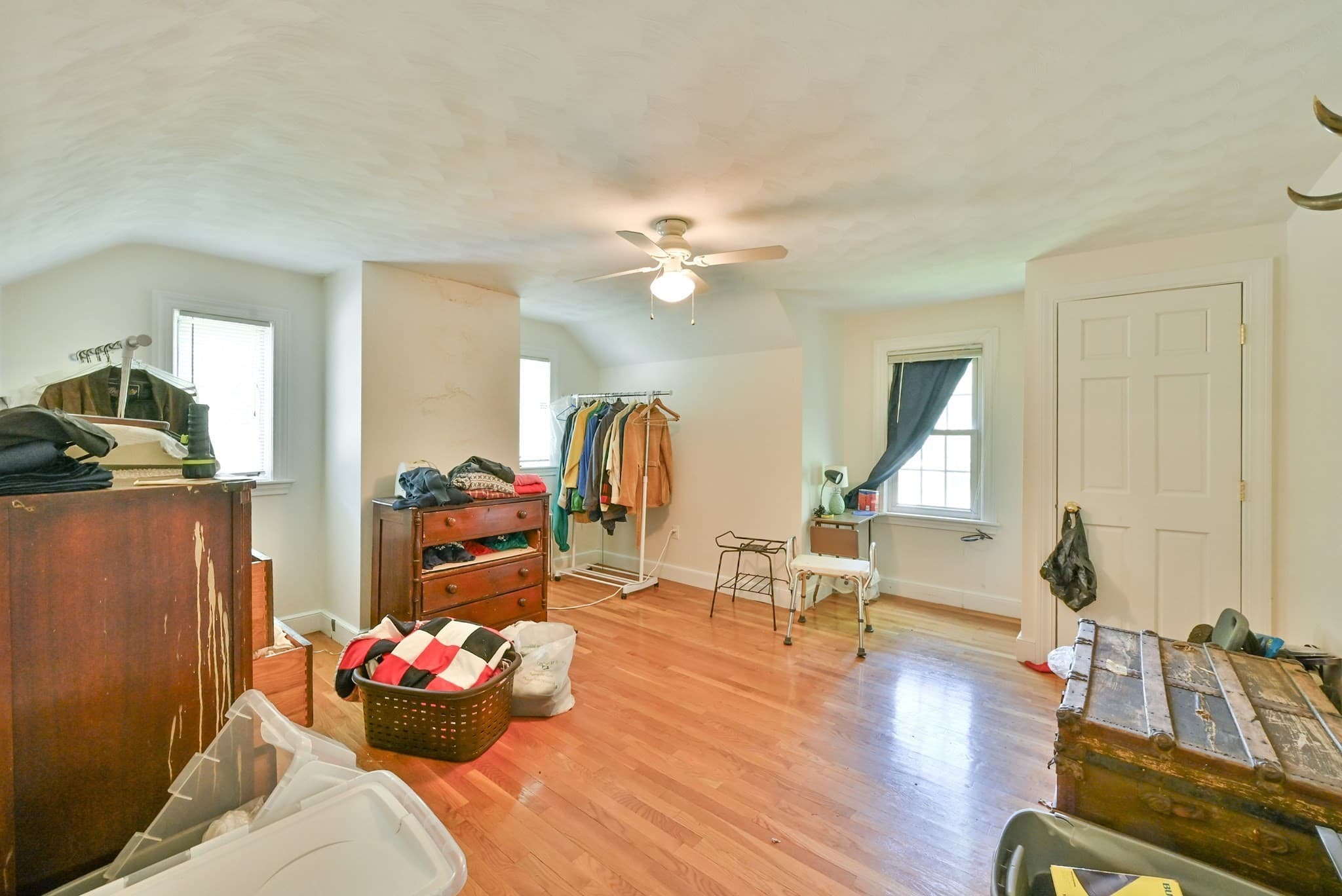 Single Family Residence at 1278 Pleasant St, Worcester MA 01602, Worcester, photo 24 of 27