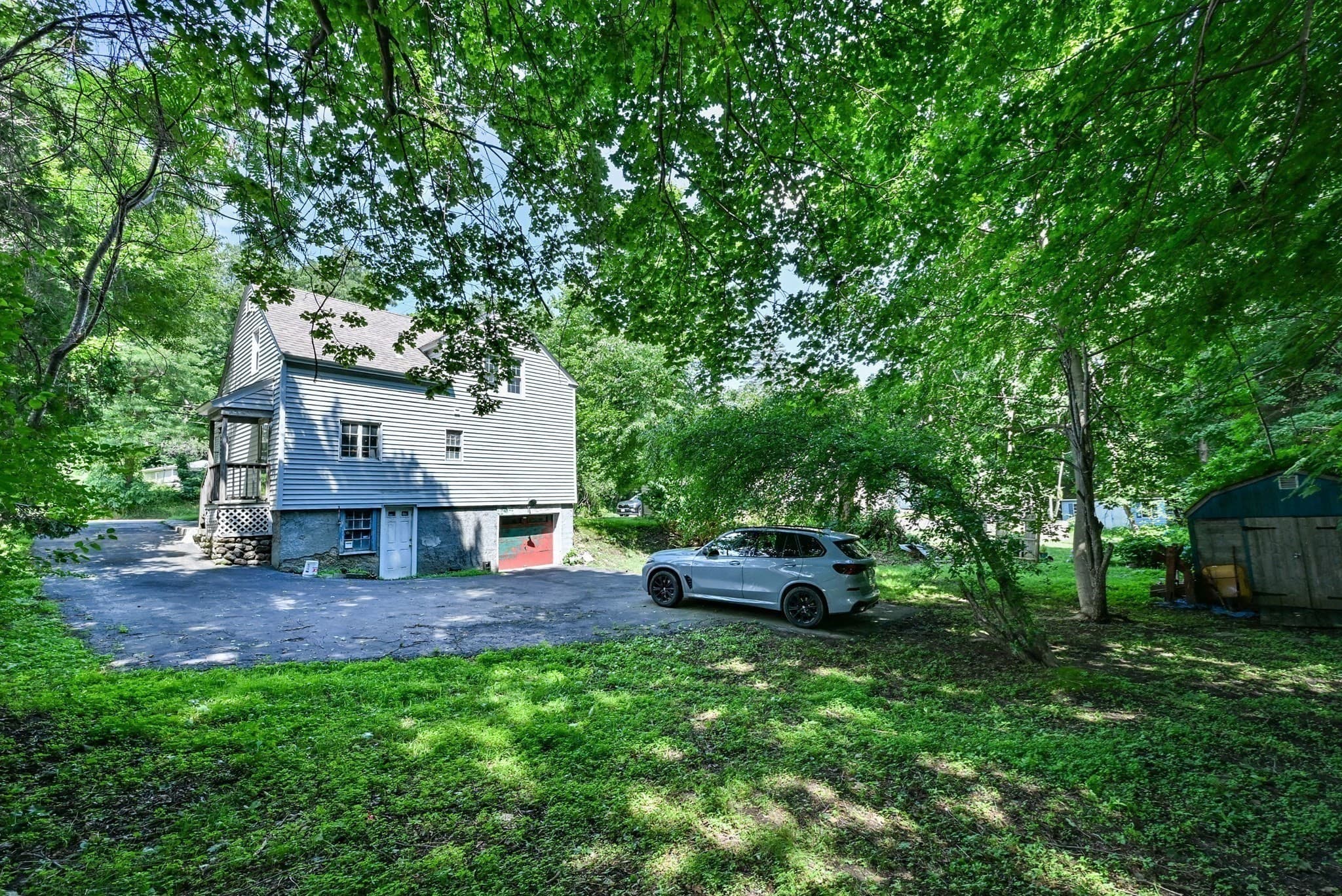 Single Family Residence at 1278 Pleasant St, Worcester MA 01602, Worcester, photo 4 of 27