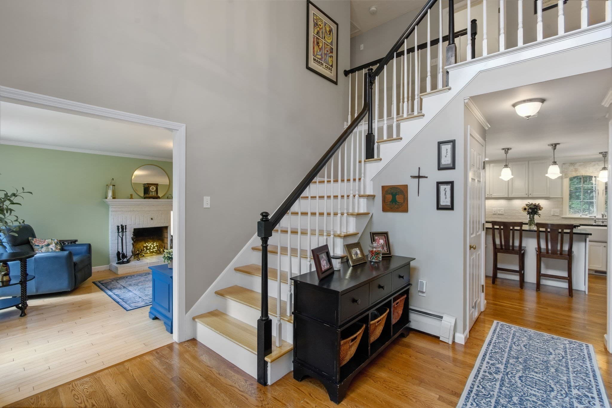 Single Family Residence at 29 Townline Rd, Franklin MA 02038, Franklin, photo 2 of 42