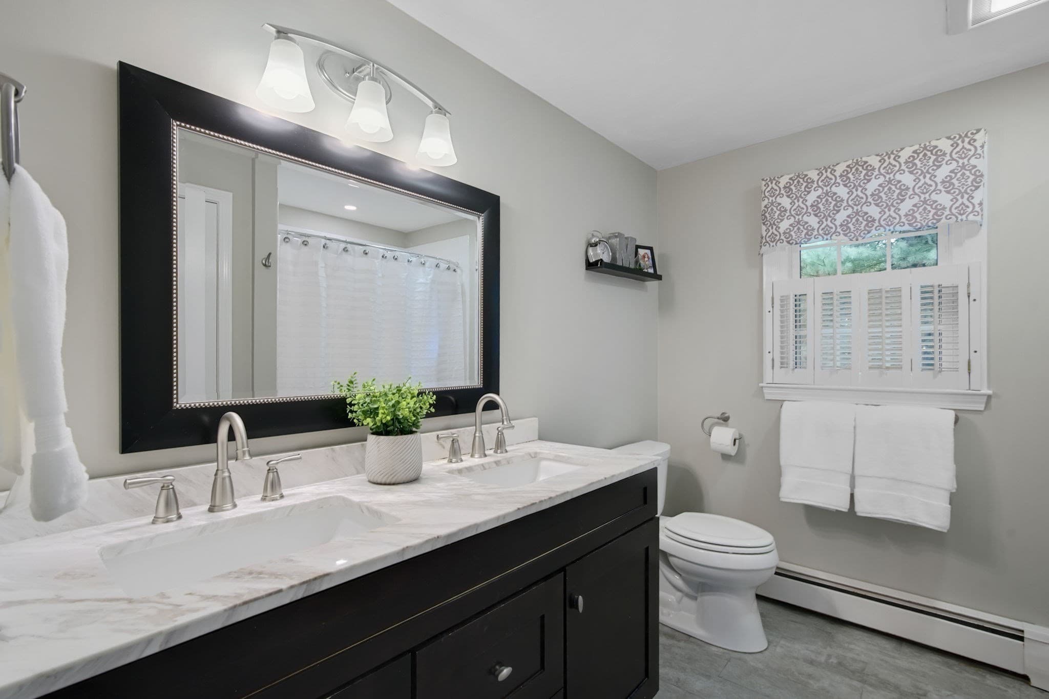 Single Family Residence at 29 Townline Rd, Franklin MA 02038, Franklin, photo 22 of 42