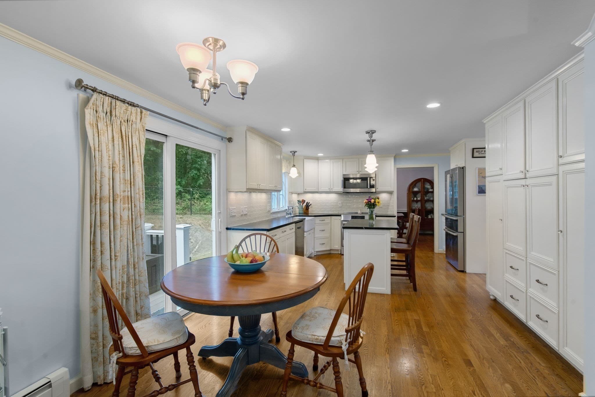 Single Family Residence at 29 Townline Rd, Franklin MA 02038, Franklin, photo 8 of 42