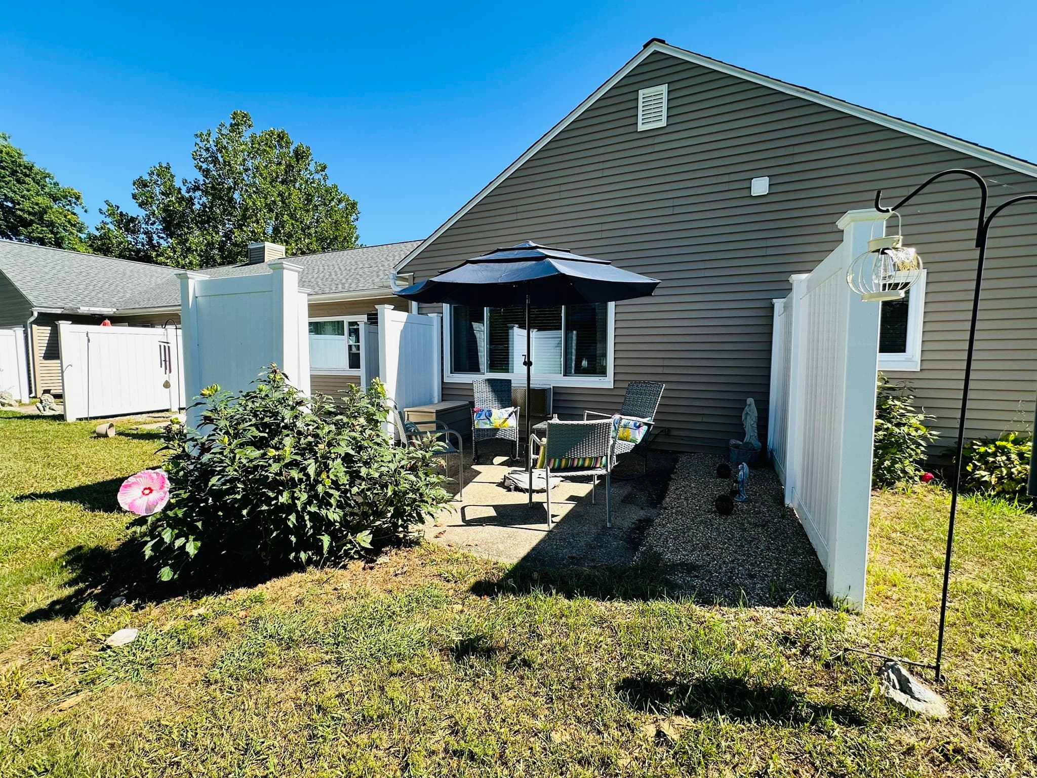 Condominium at 162 Horseshoe Dr # 162, Chicopee MA 01022, Chicopee, photo 20 of 30