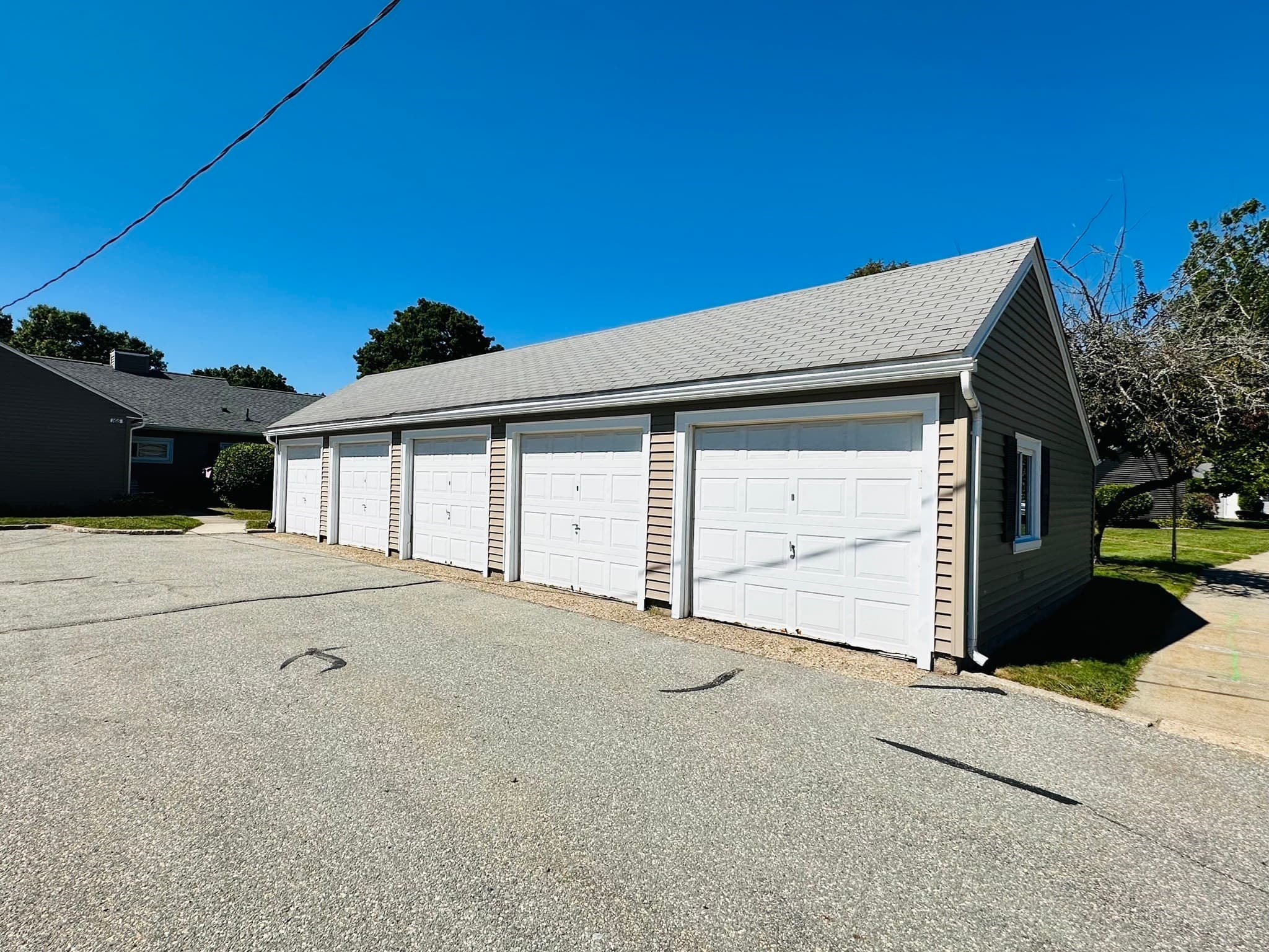 Condominium at 162 Horseshoe Dr # 162, Chicopee MA 01022, Chicopee, photo 24 of 30
