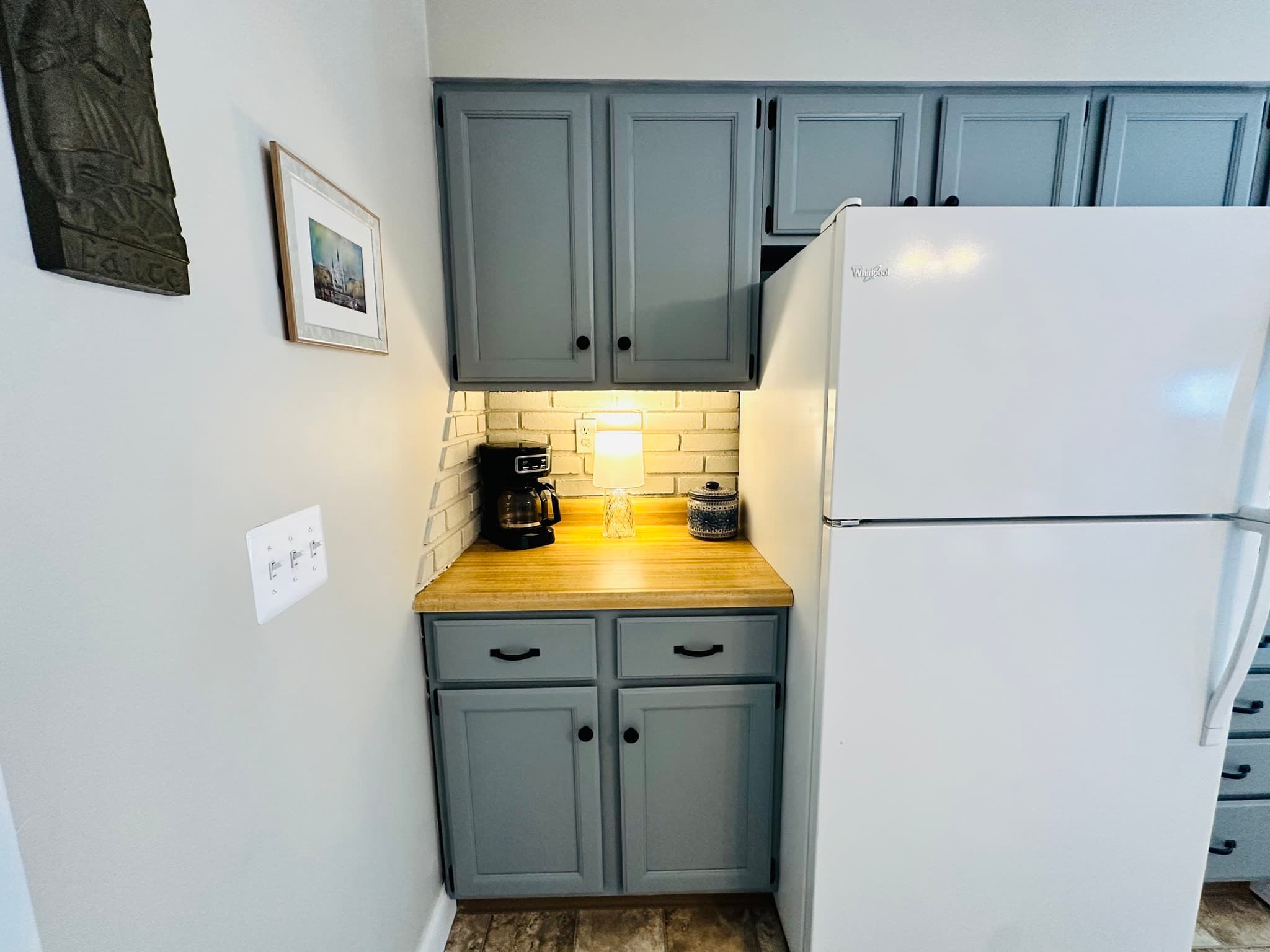 Condominium at 162 Horseshoe Dr # 162, Chicopee MA 01022, Chicopee, photo 4 of 30