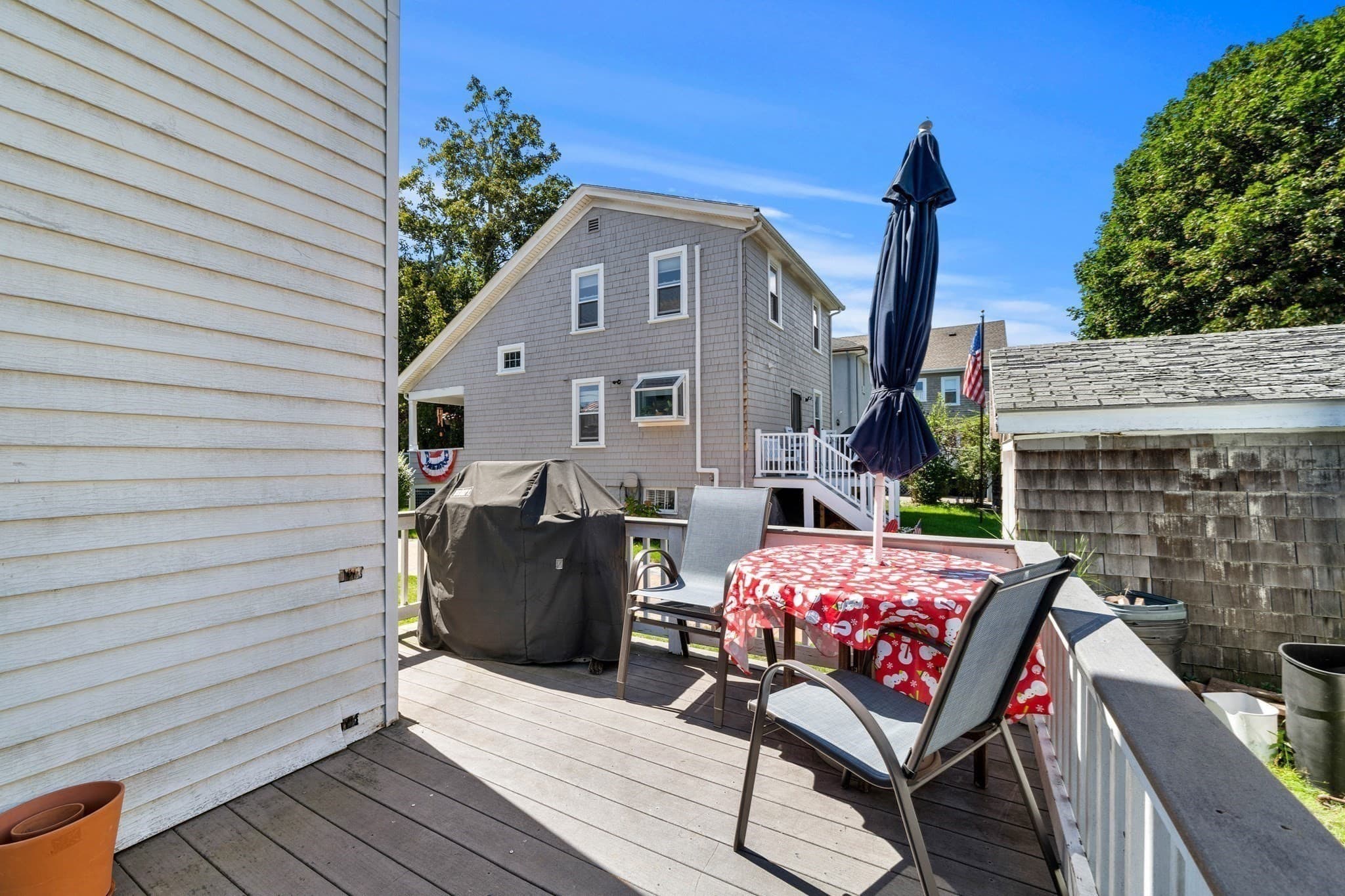 2 Family - 2 Units Up/Down at 21 Jackson St, Salem MA 01970, Salem, photo 31 of 34