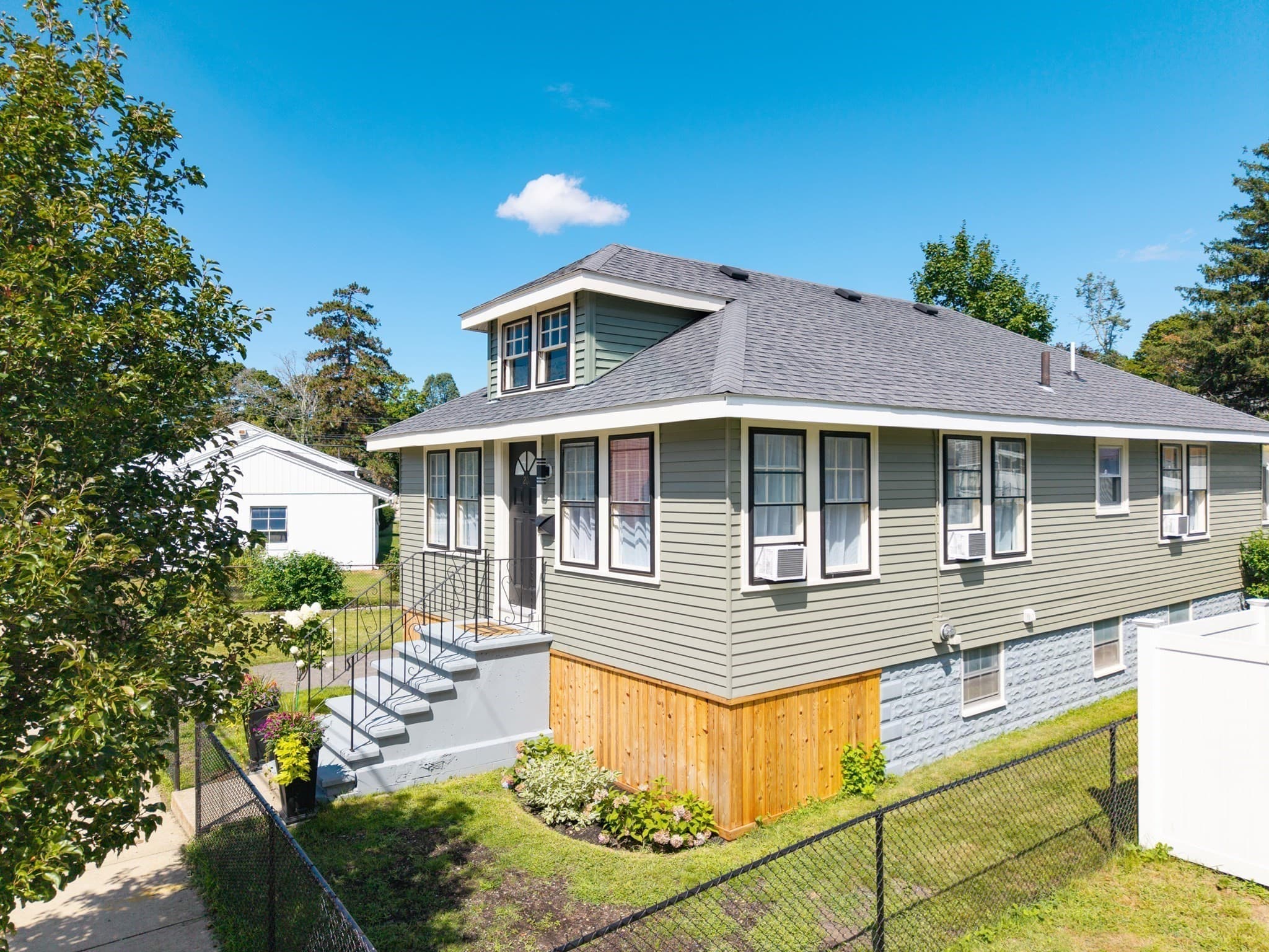 Single Family Residence at 20 Huntley St, Malden MA 02148, Malden, photo 39 of 42