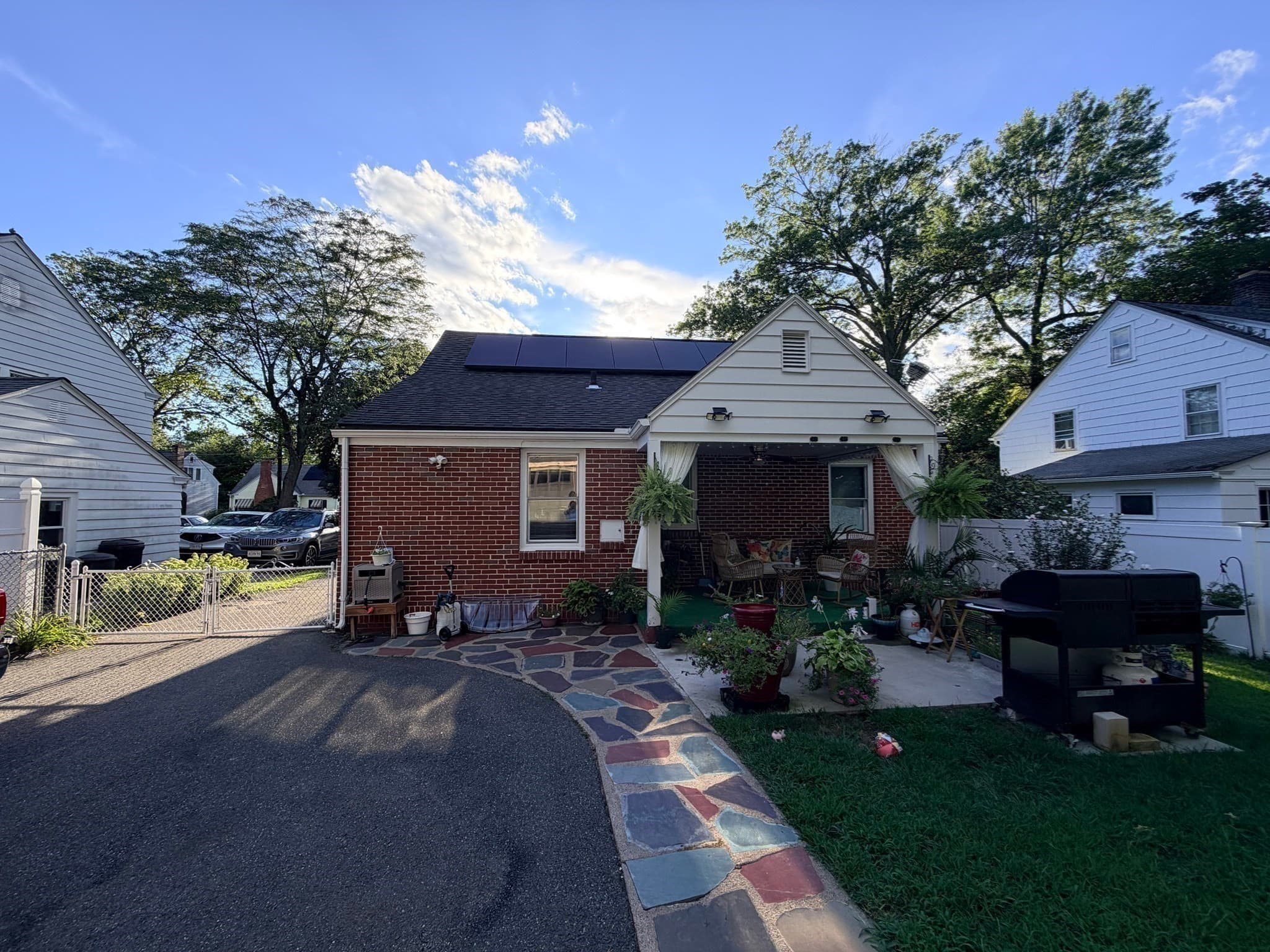 Single Family Residence at 169 Roosevelt Ave, Springfield MA 01118, Springfield, photo 5 of 30