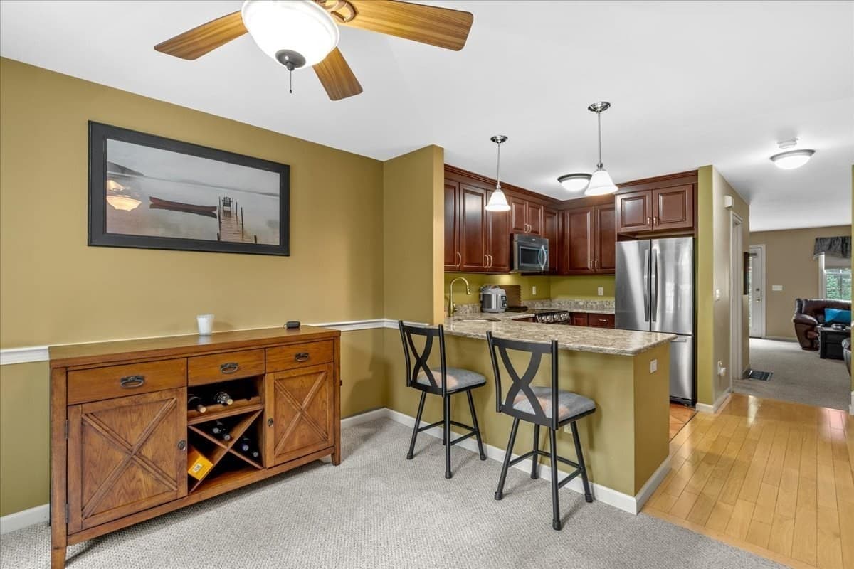 Condominium at 20 Waltham Dr # 20, Plainville MA 02762, Plainville, photo 11 of 41