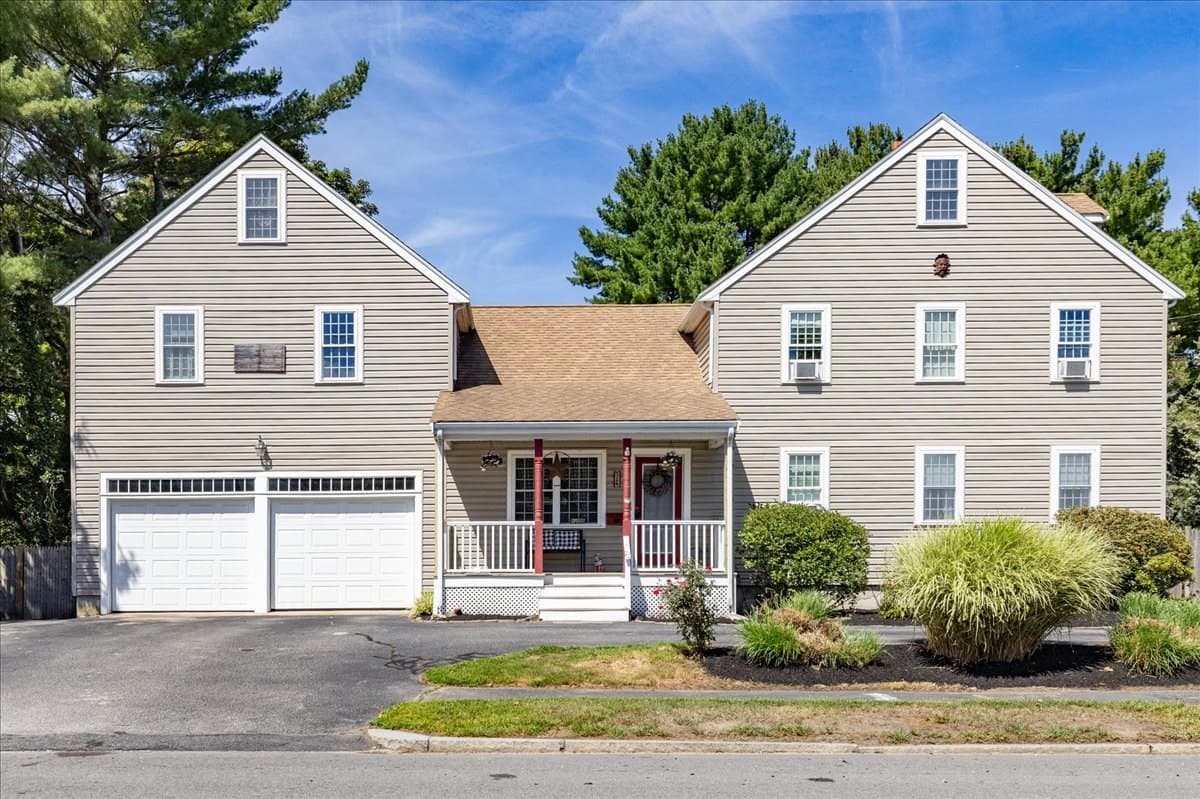 Single Family Residence at 514 Pleasant St, Weymouth MA 02190, Weymouth, photo 2 of 42