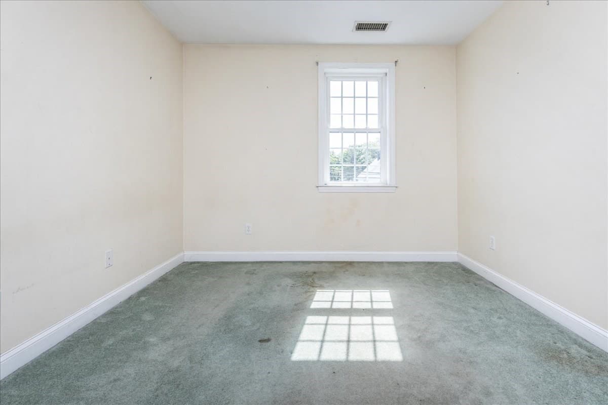 Single Family Residence at 514 Pleasant St, Weymouth MA 02190, Weymouth, photo 30 of 42