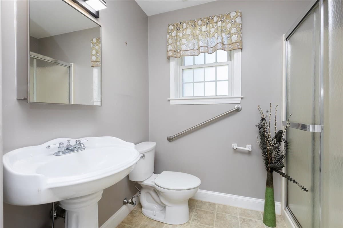 Single Family Residence at 514 Pleasant St, Weymouth MA 02190, Weymouth, photo 31 of 42