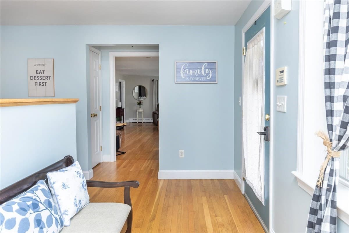 Single Family Residence at 514 Pleasant St, Weymouth MA 02190, Weymouth, photo 8 of 42