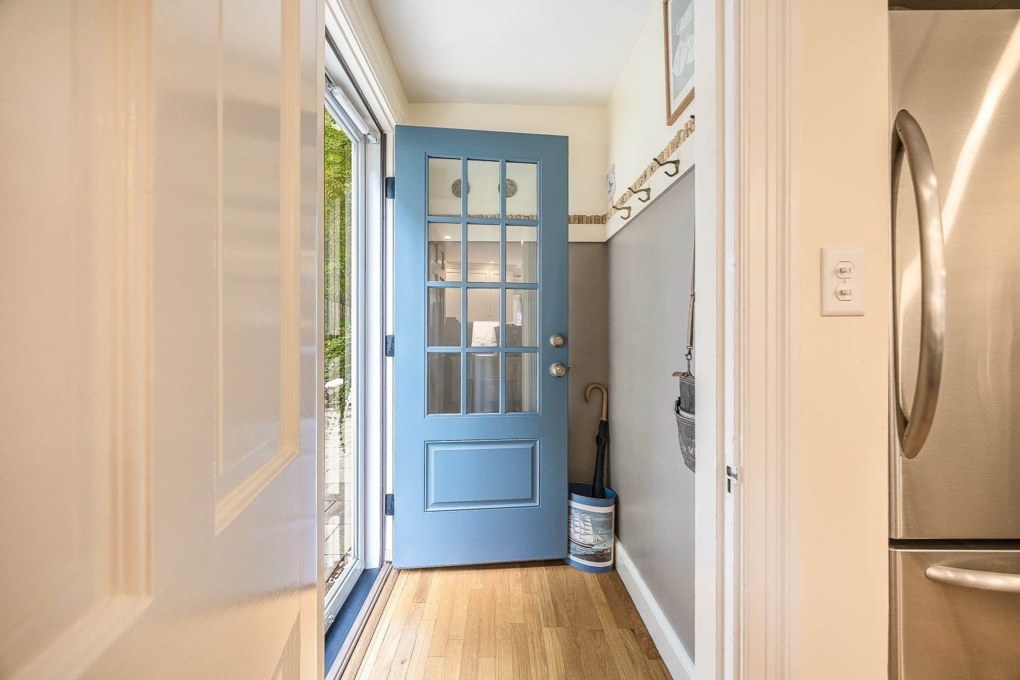 Single Family Residence at 21 Bond Street, Reading MA 01867, Reading, photo 15 of 41