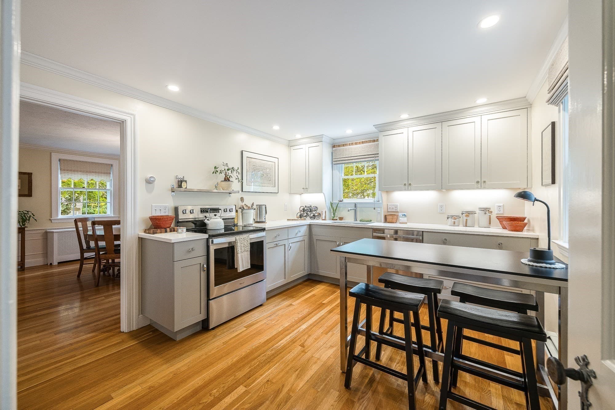 Single Family Residence at 21 Bond Street, Reading MA 01867, Reading, photo 4 of 41